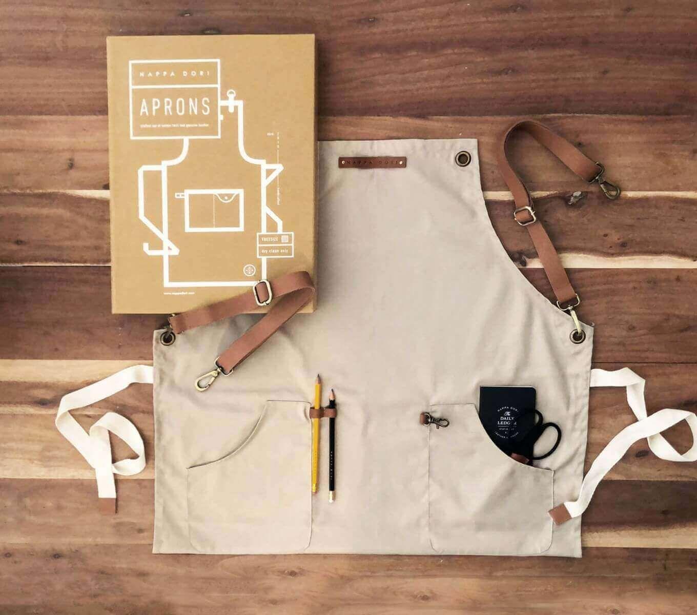 APRON - Image 3