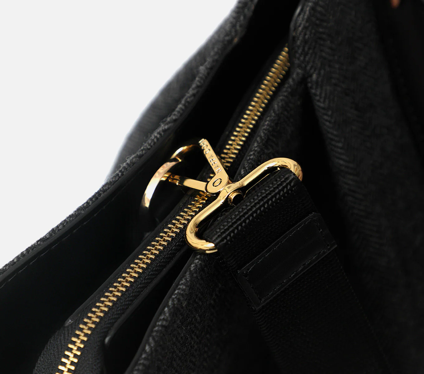 BASTION TOTE BAG - Image 11