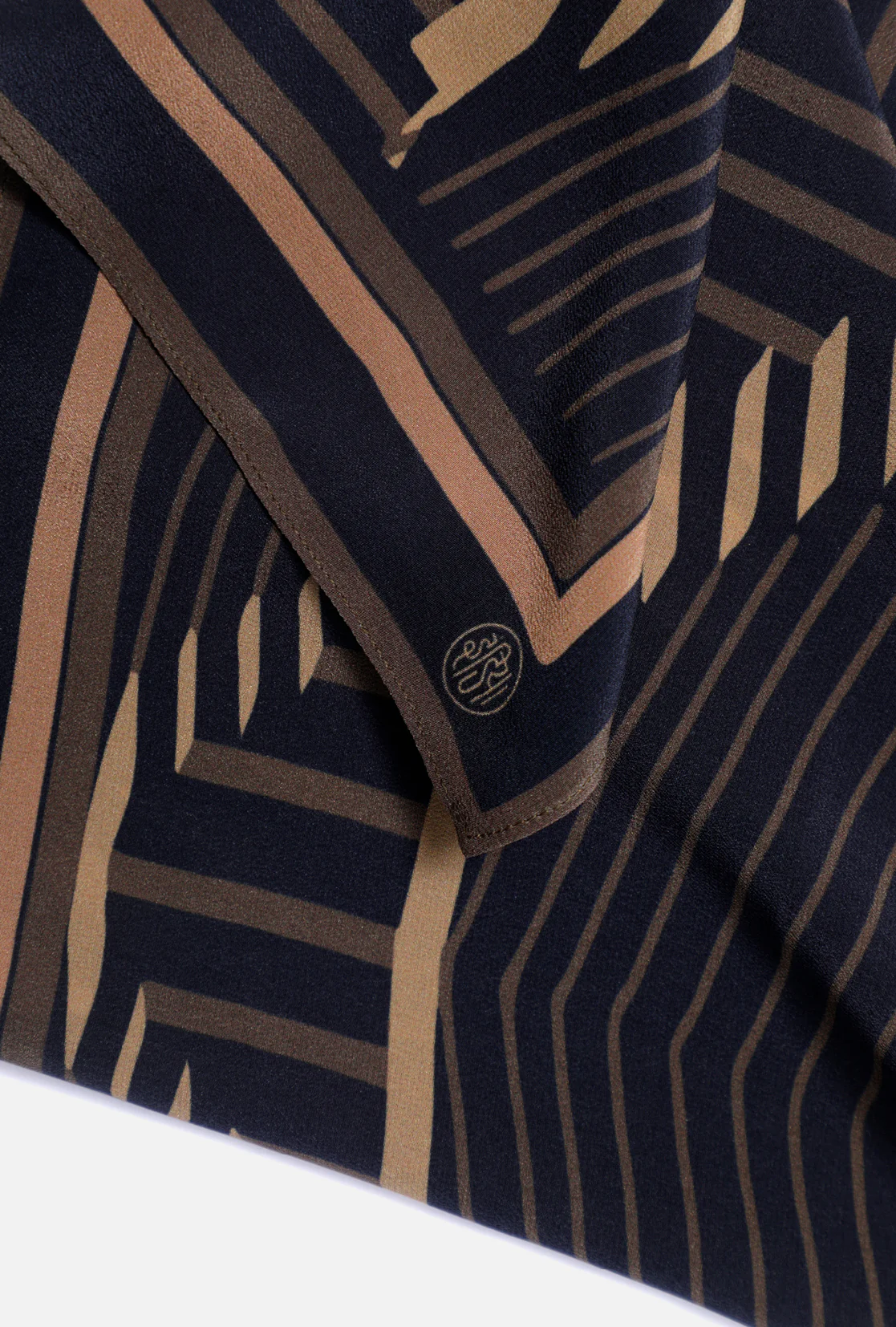 CASCADE SCARF - Image 5