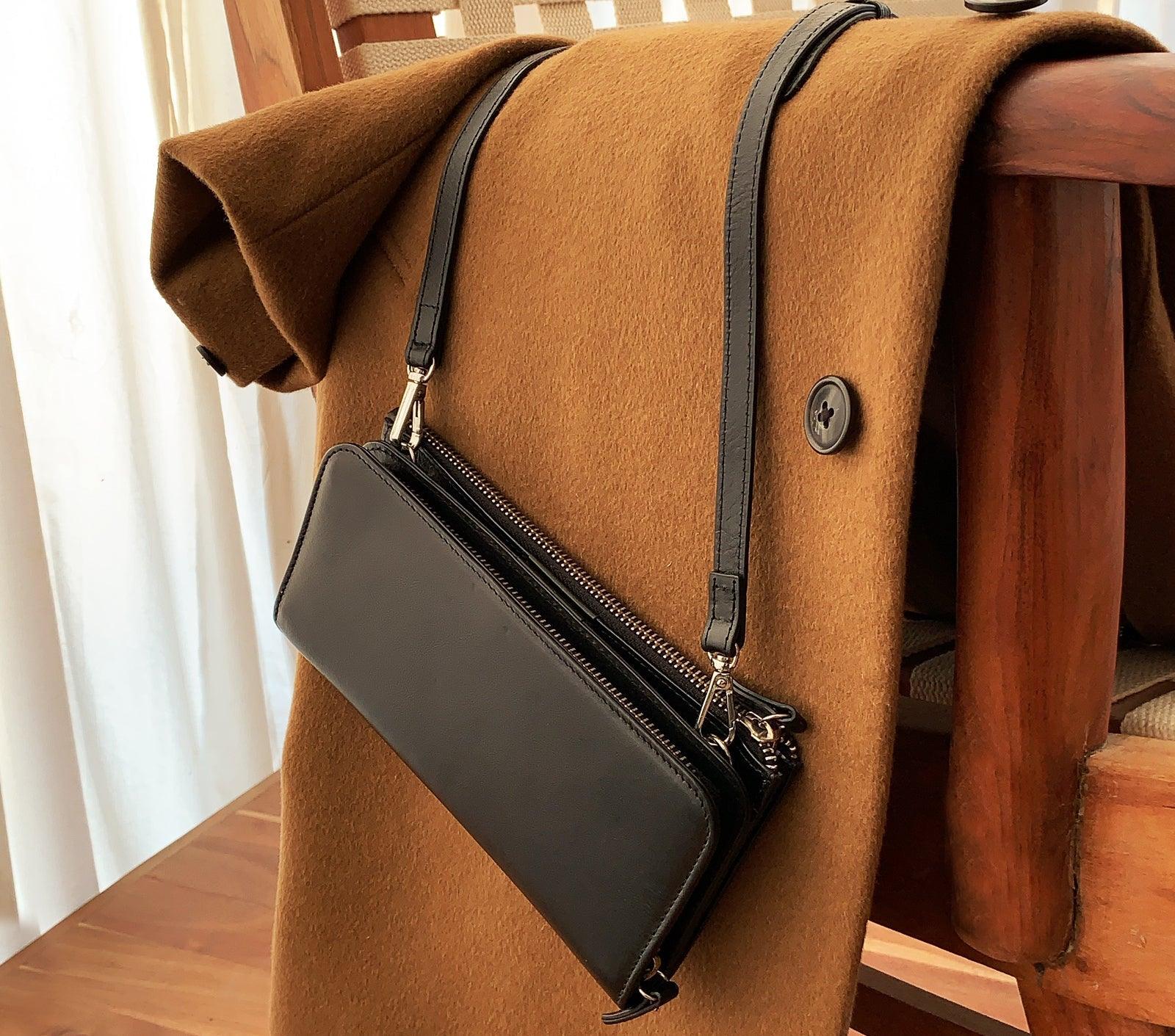 CHARLOTTE SLING WALLET - Image 2
