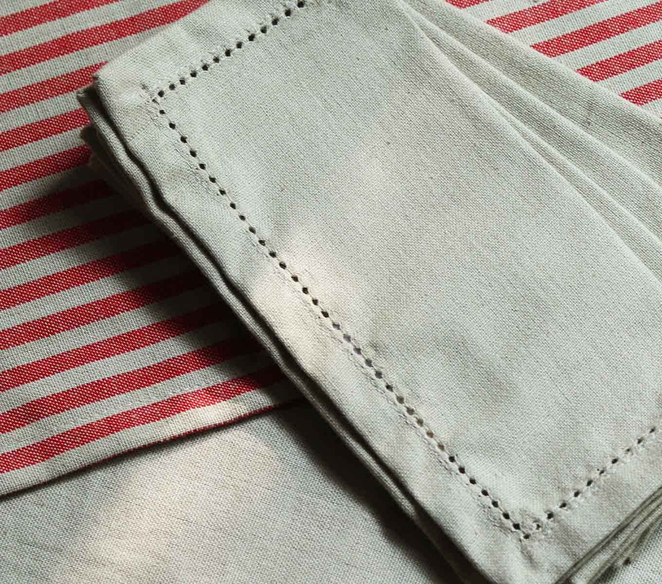 COCKTAIL NAPKIN - SET OF 4 - Image 15