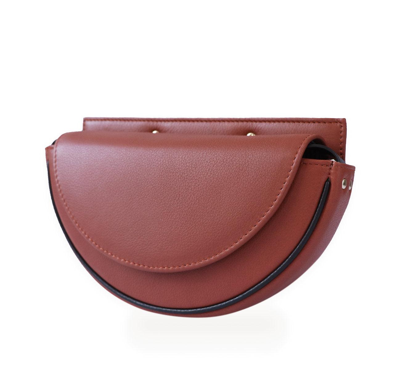 CRESCENT BELT BAG LEATHER - Image 15