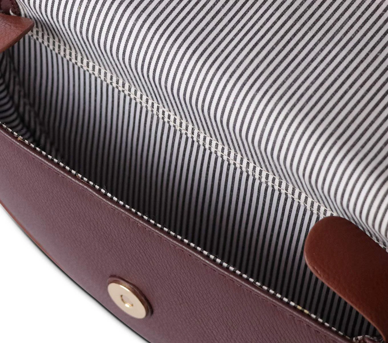 CRESCENT BELT BAG LEATHER - Image 21