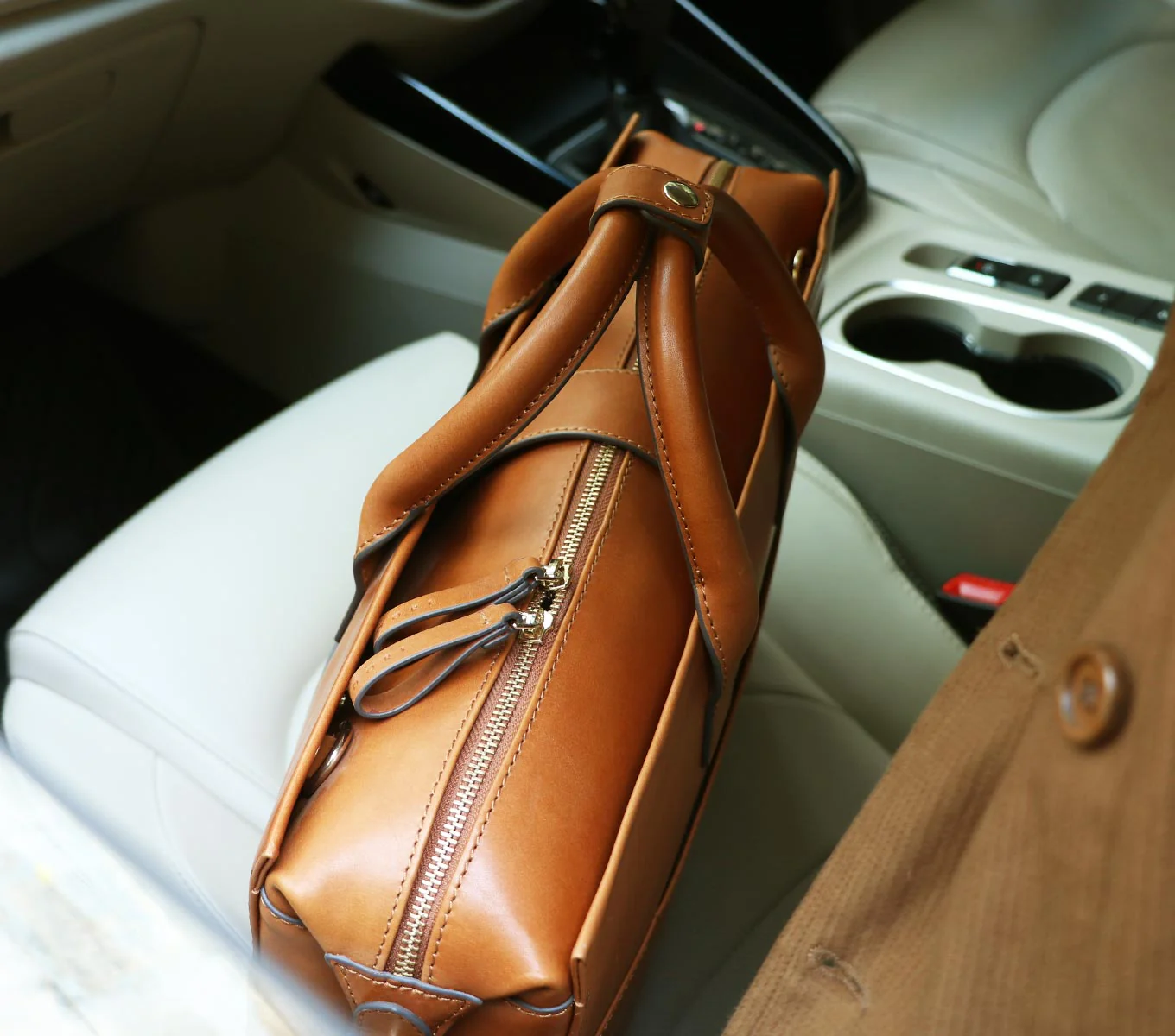 CRUSADER SMALL BAG - Image 20