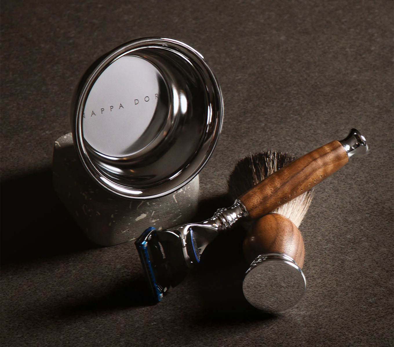 GROOMING ESSENTIALS - Image 15