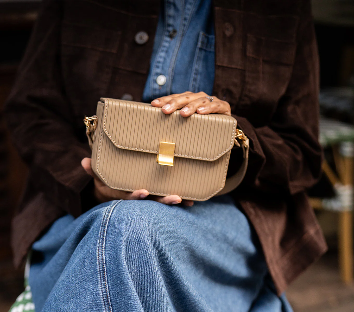 HARLOW SHOULDER BAG - Image 25