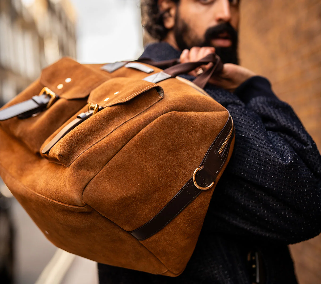 HITCHHIKER SUEDE