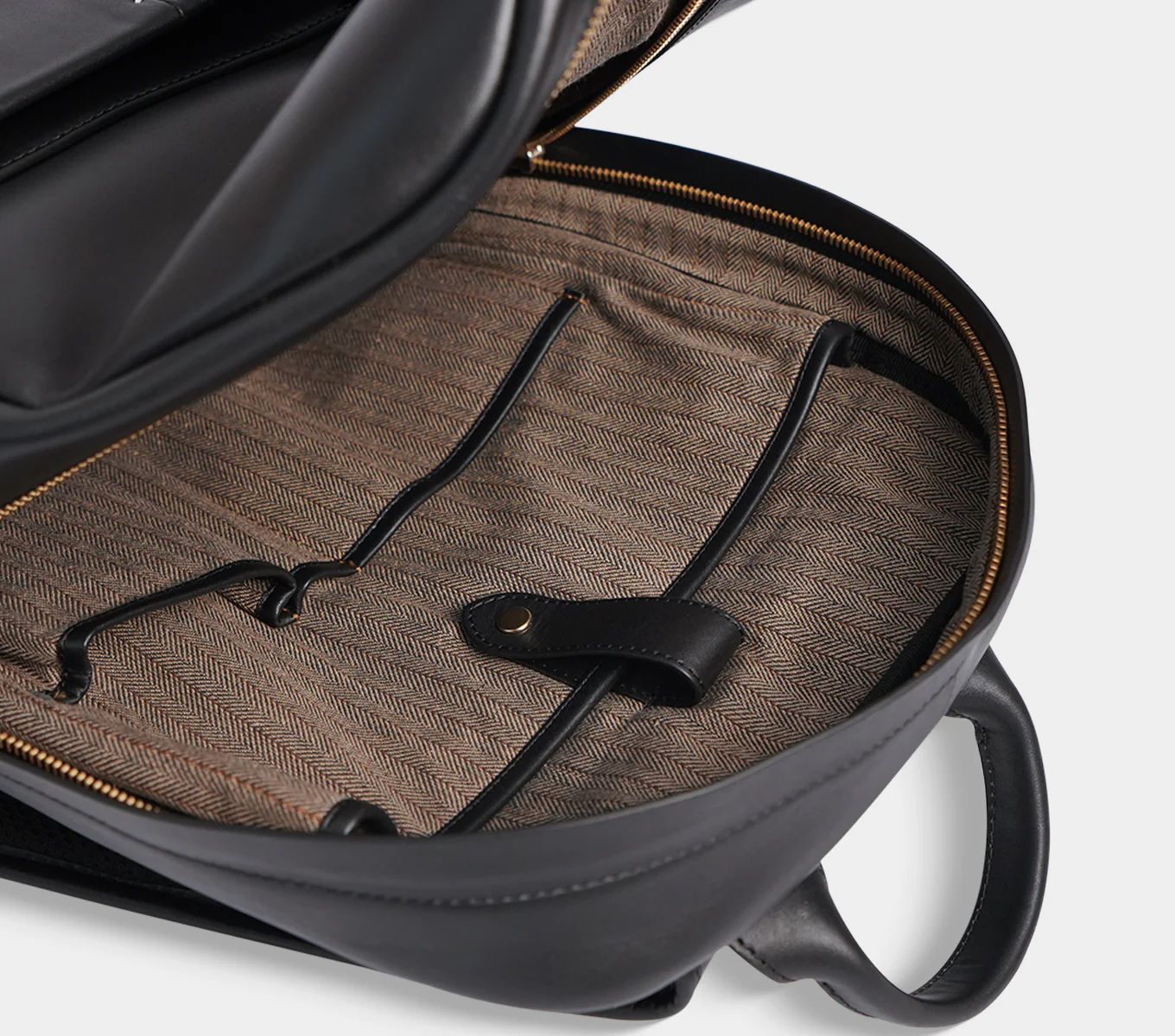 HOLDEN BACKPACK SMALL 14 INCH - Image 11