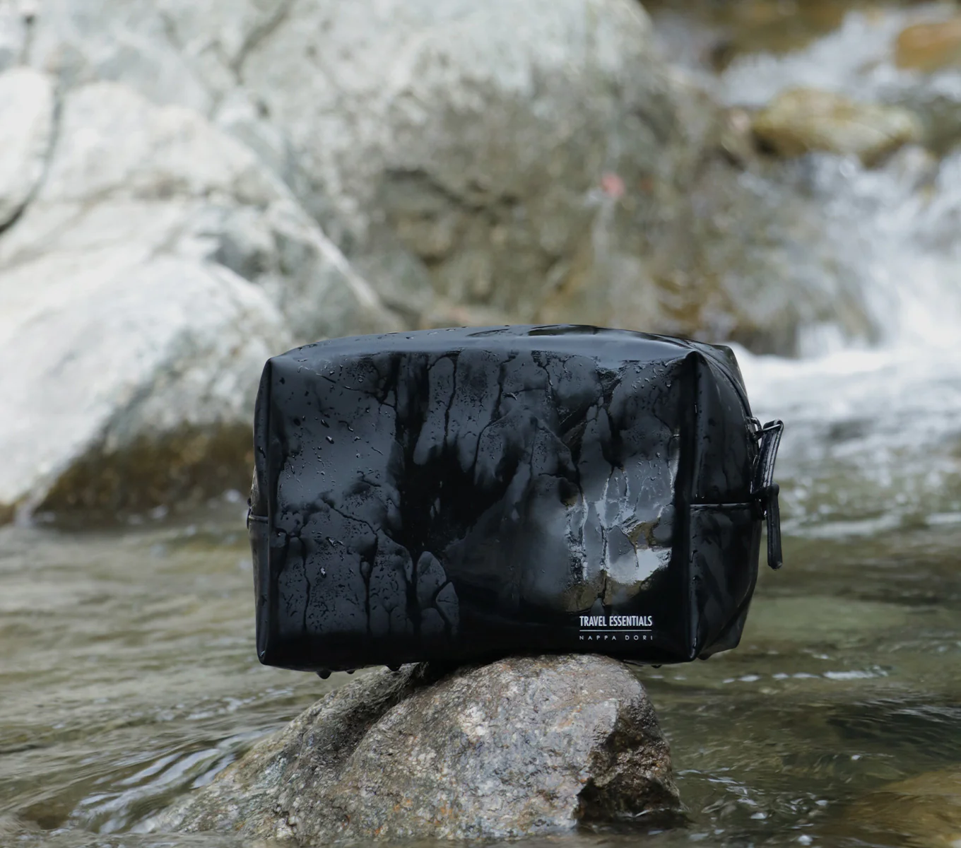 HYDRO DOPP KIT - Image 15