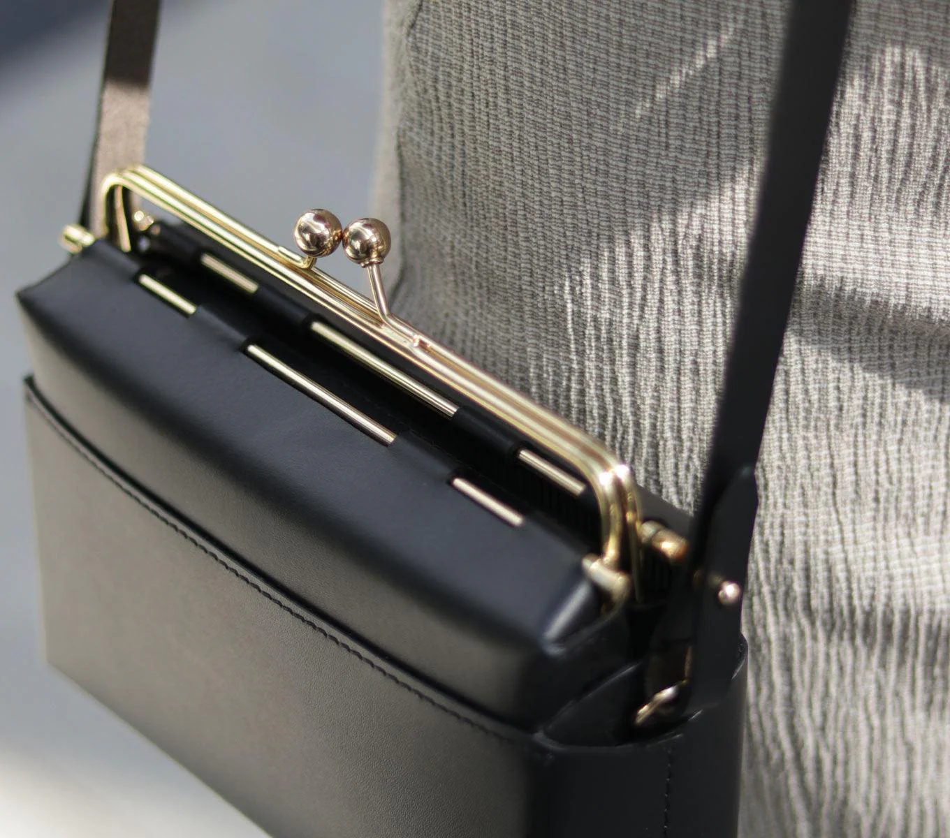 KISSLOCK BAG - Image 42