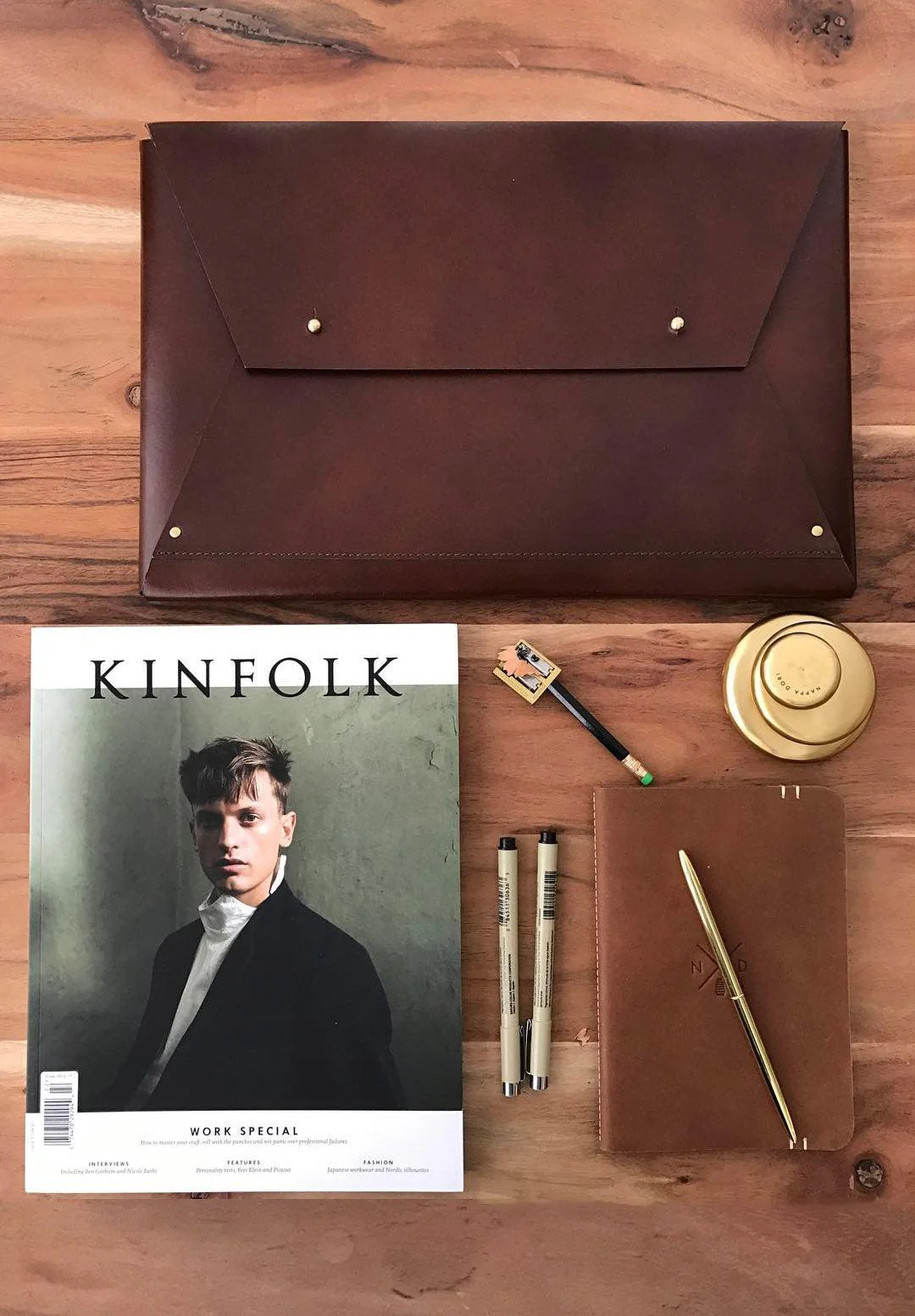 LEATHER WRAP SLEEVE - Image 19