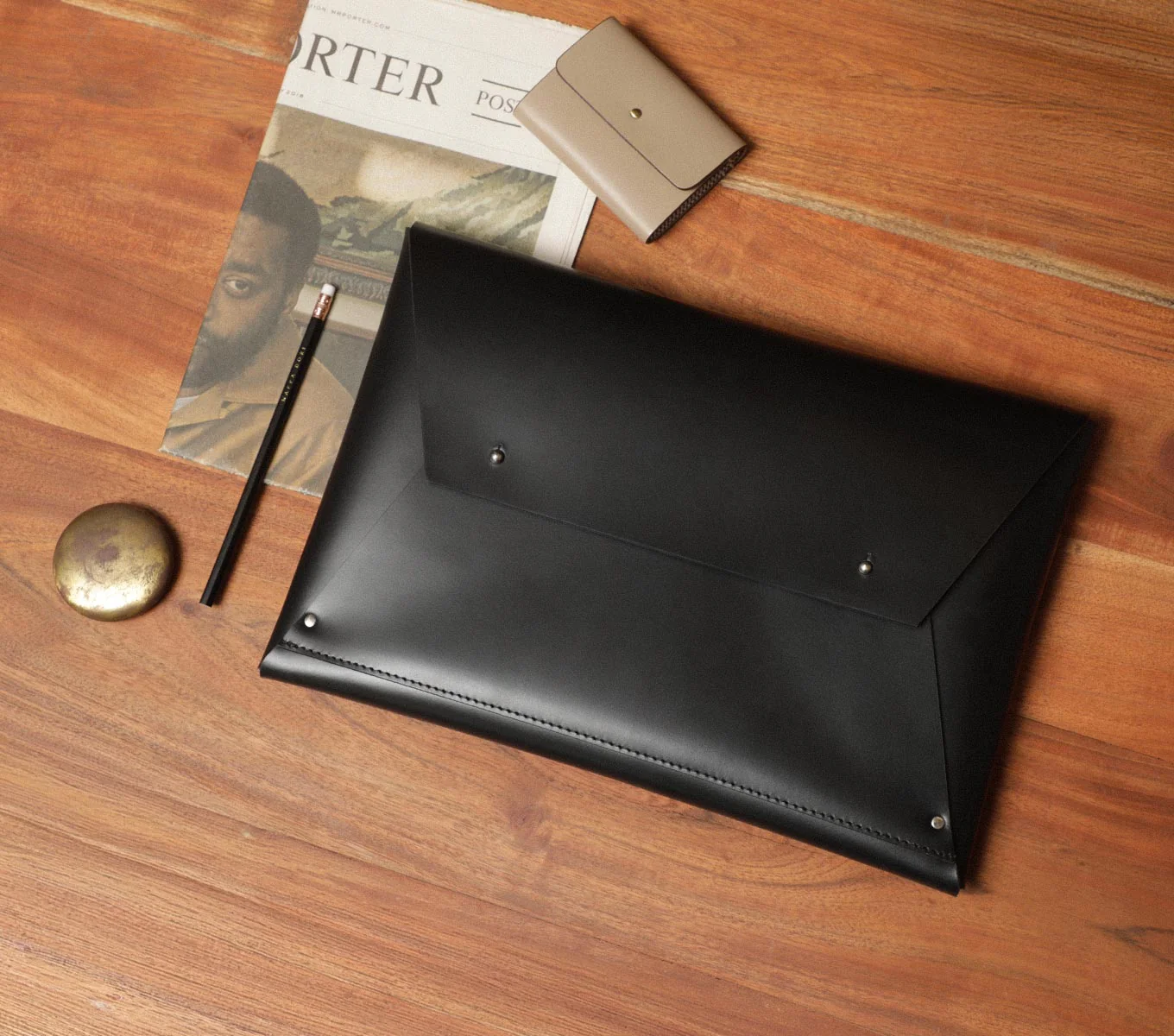 LEATHER WRAP SLEEVE - Image 38