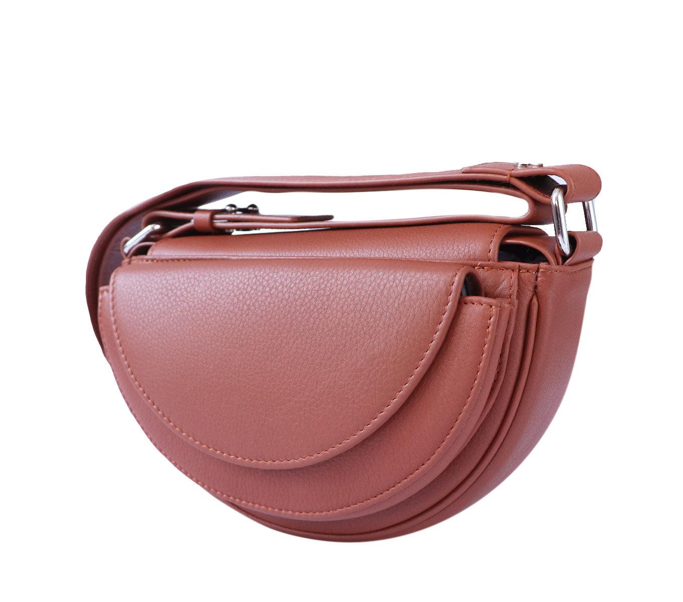 MALMO SLING BAG - Image 17