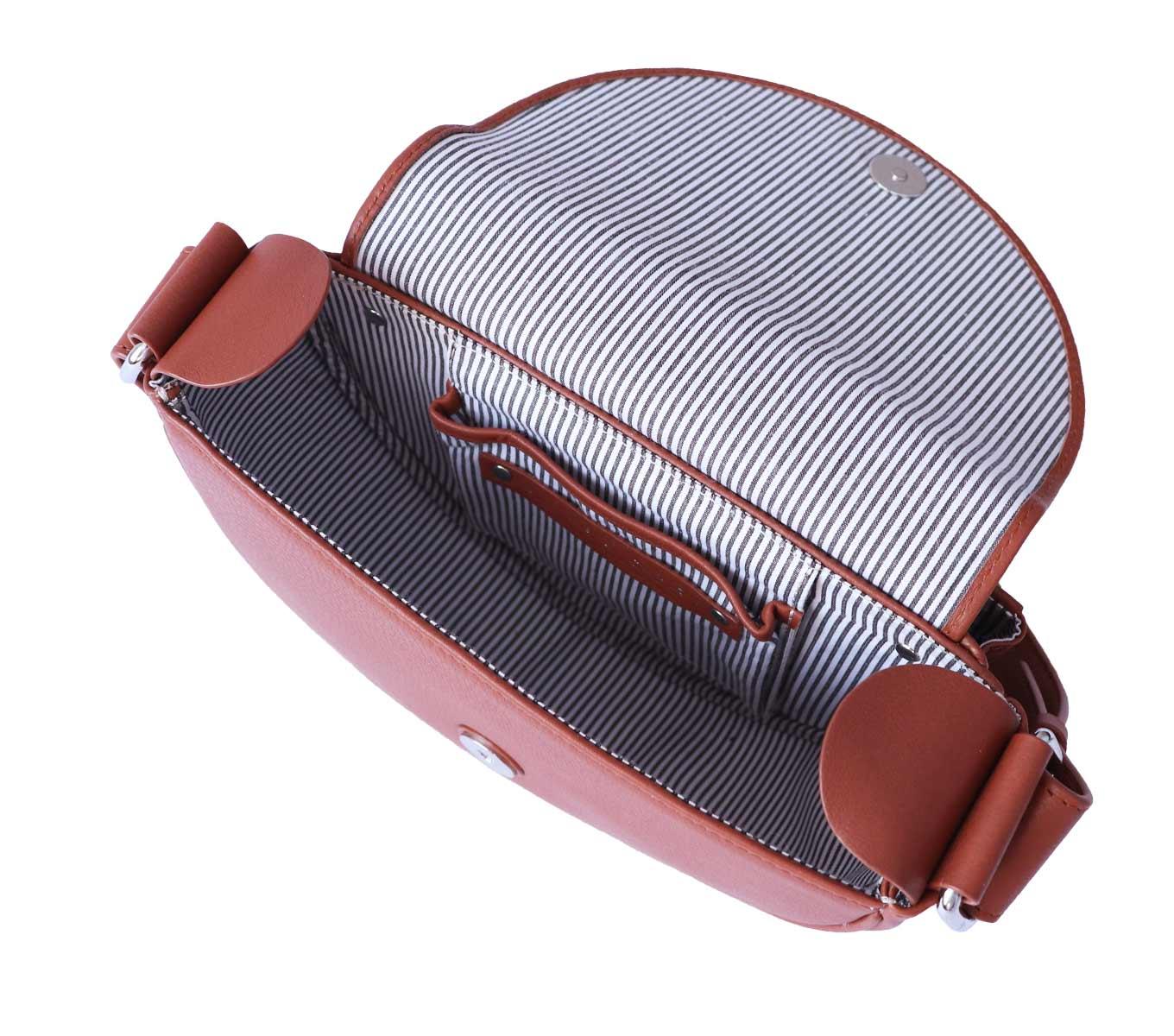 MALMO SLING BAG - Image 19