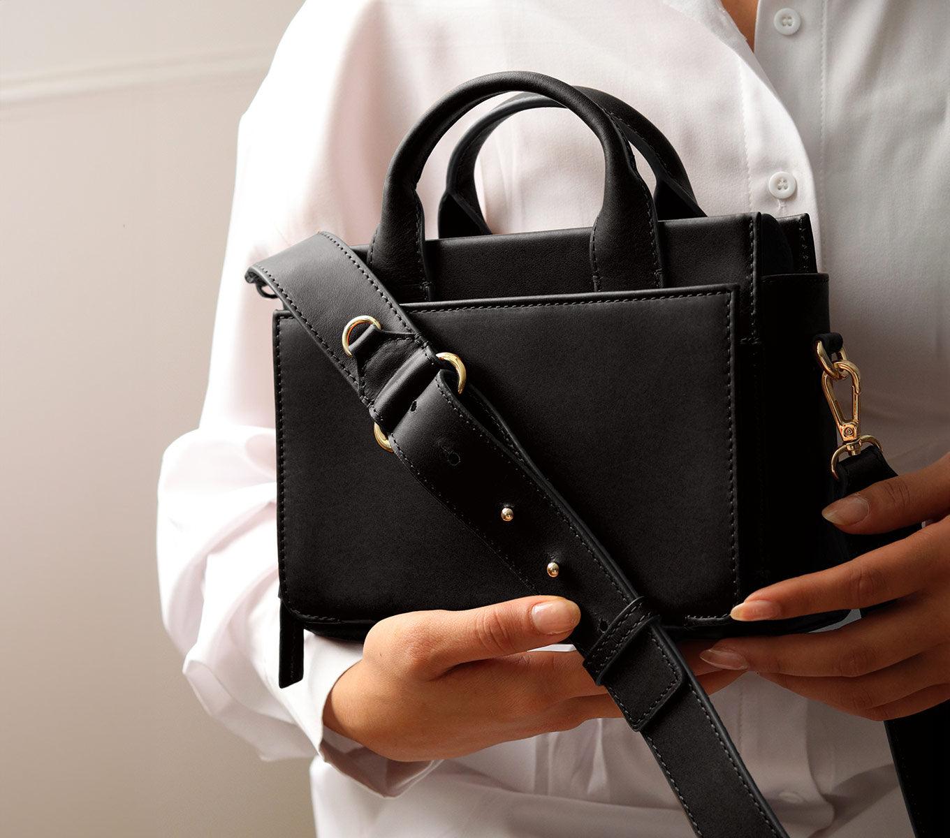 MINI VOYAGER SLING BAG - Image 16