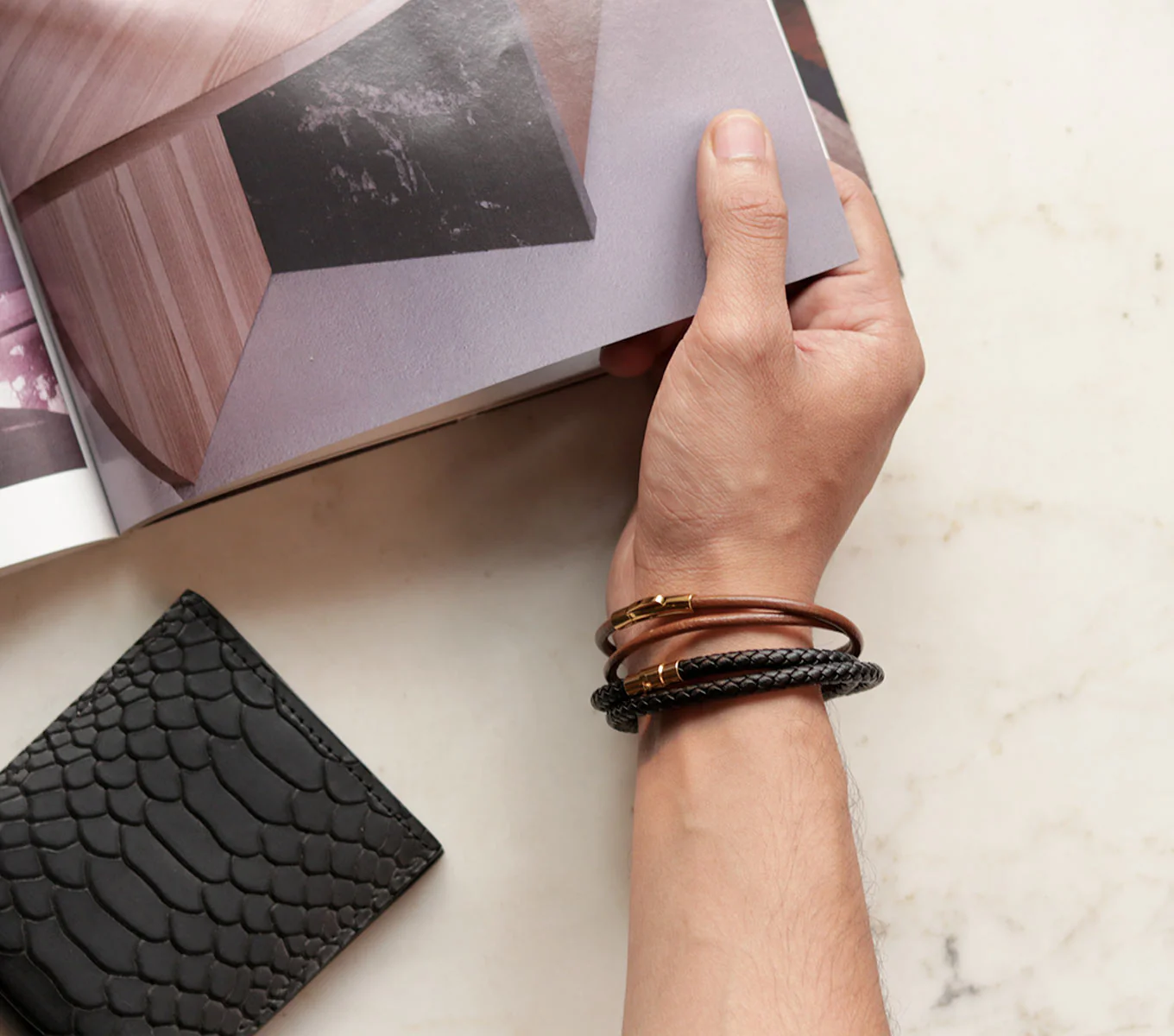 MUSE LEATHER WRISTBAND - Image 6