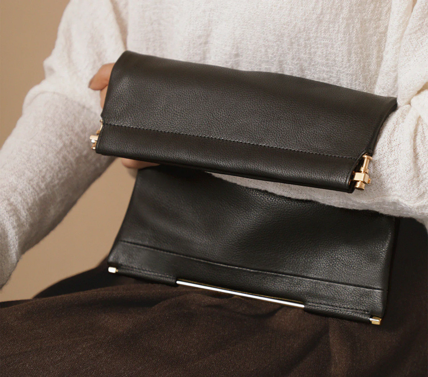 MUSE CLUTCH BAG LARGE - Image 31