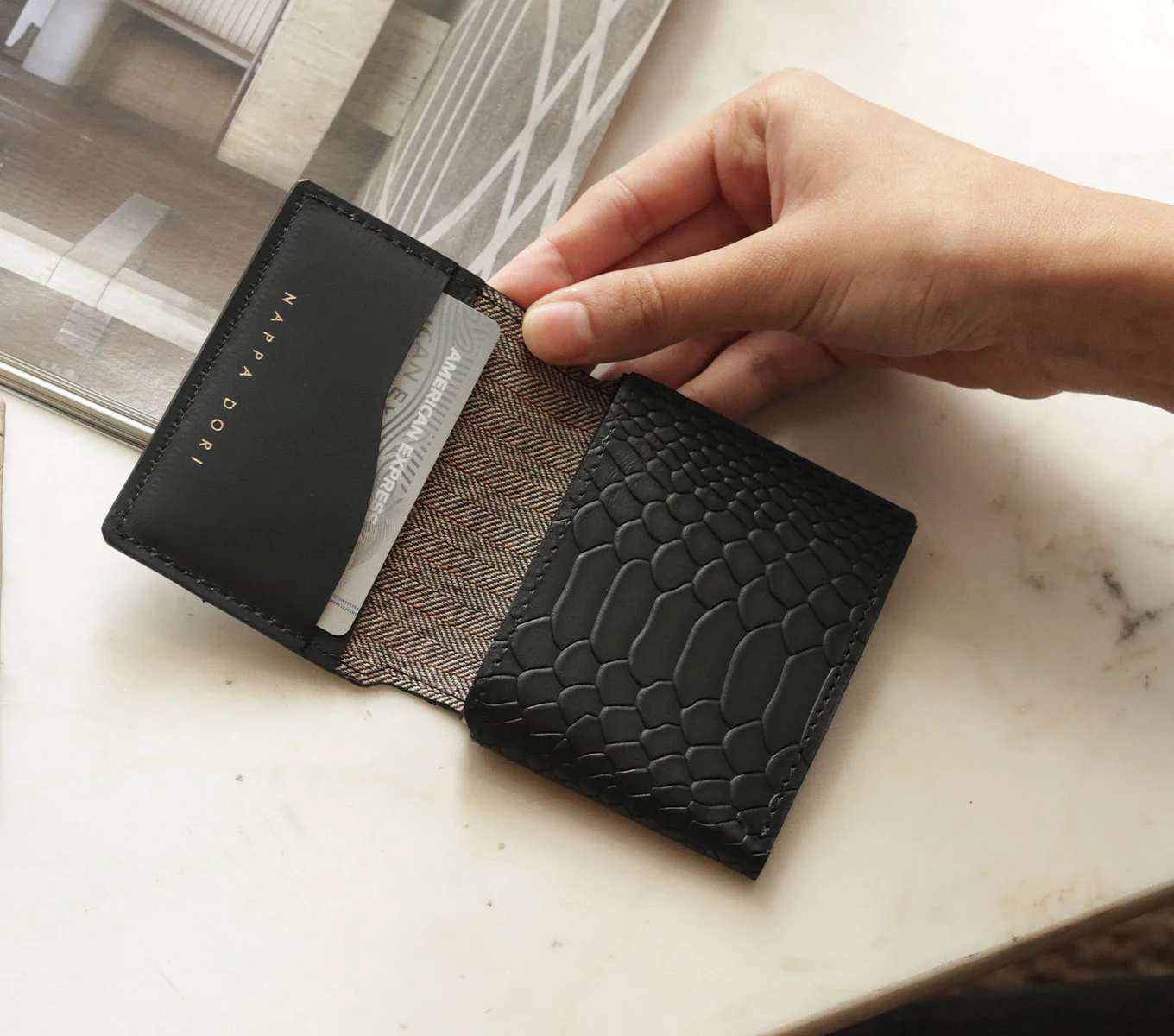 QUINN FOLD CROC WALLET - Image 12