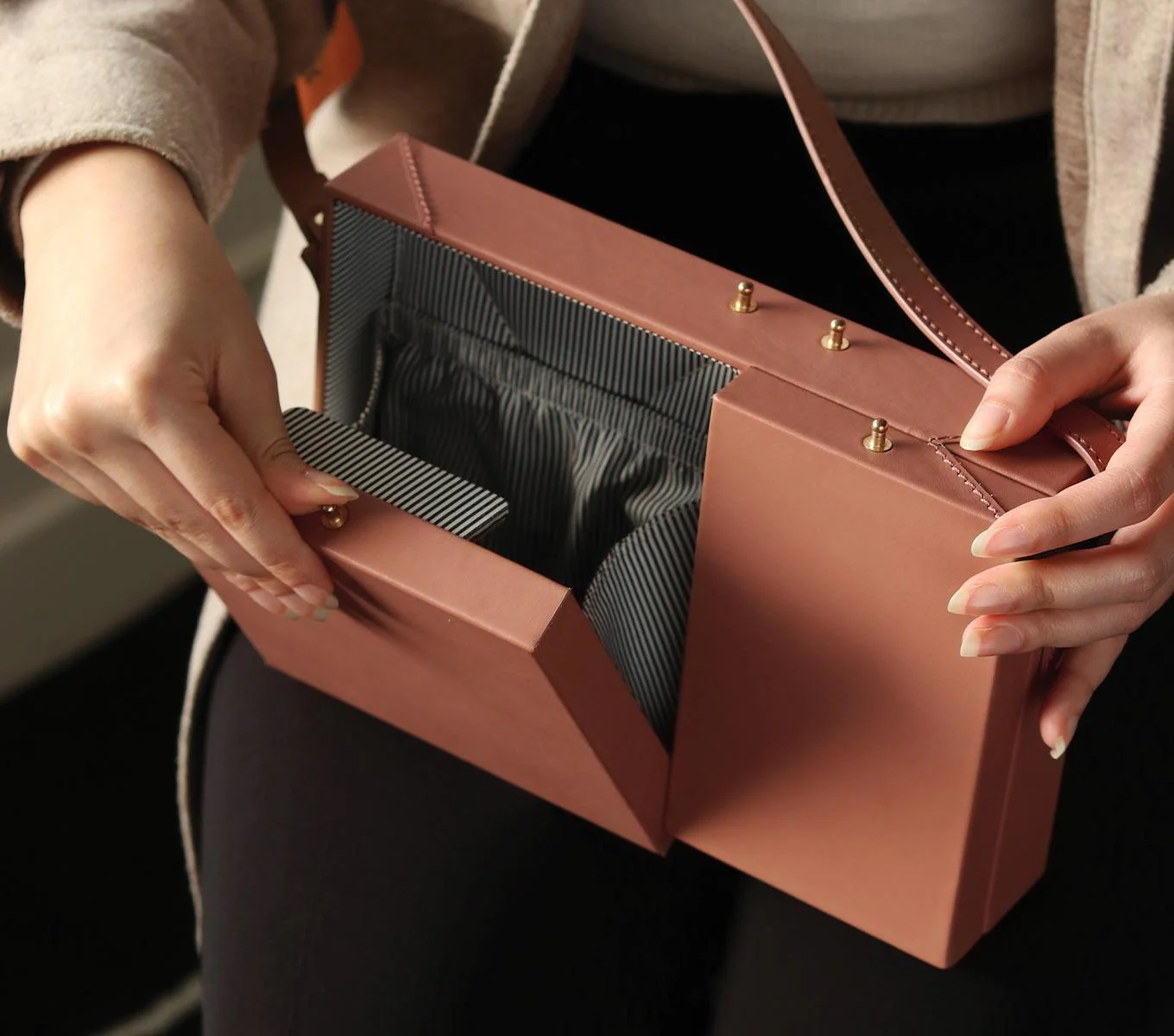 RADIO BAG 01 - Image 10