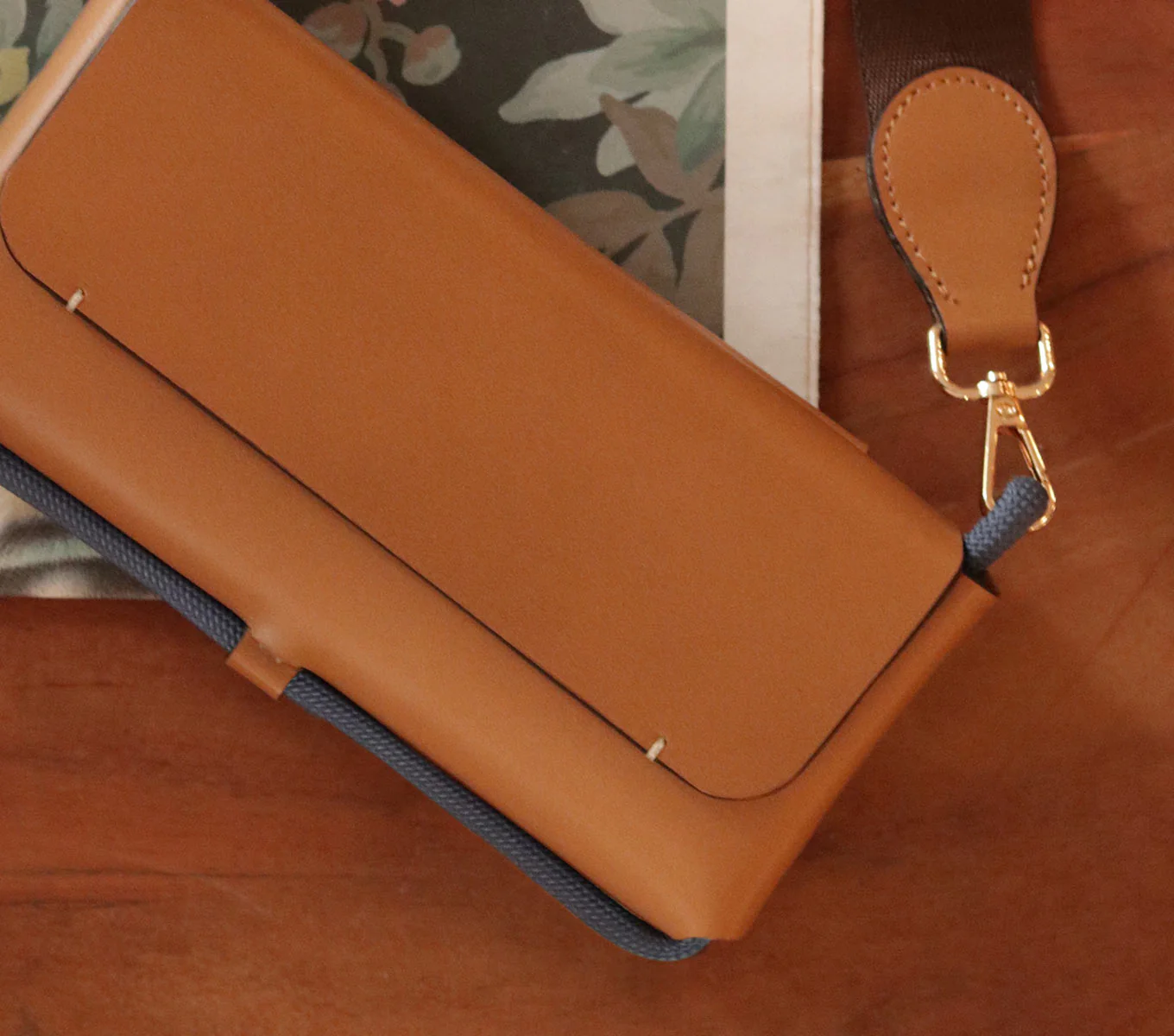SENTRY SLING BAG - Image 2