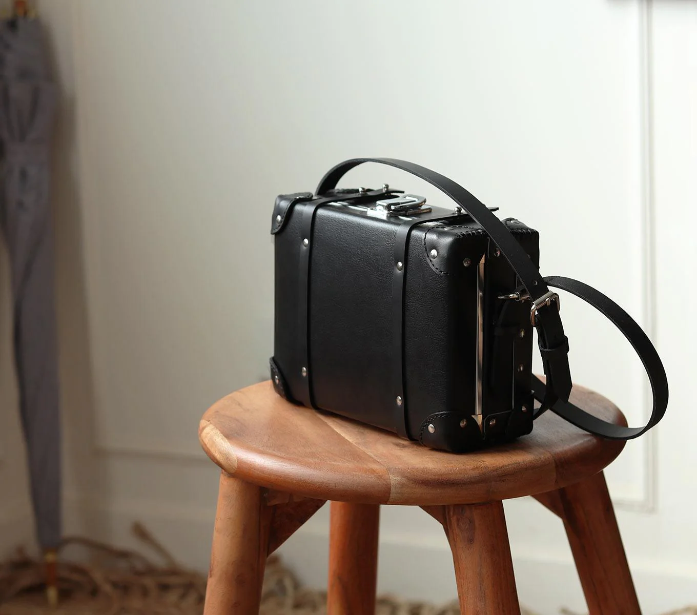 STEAMER SLING BAG - Image 13