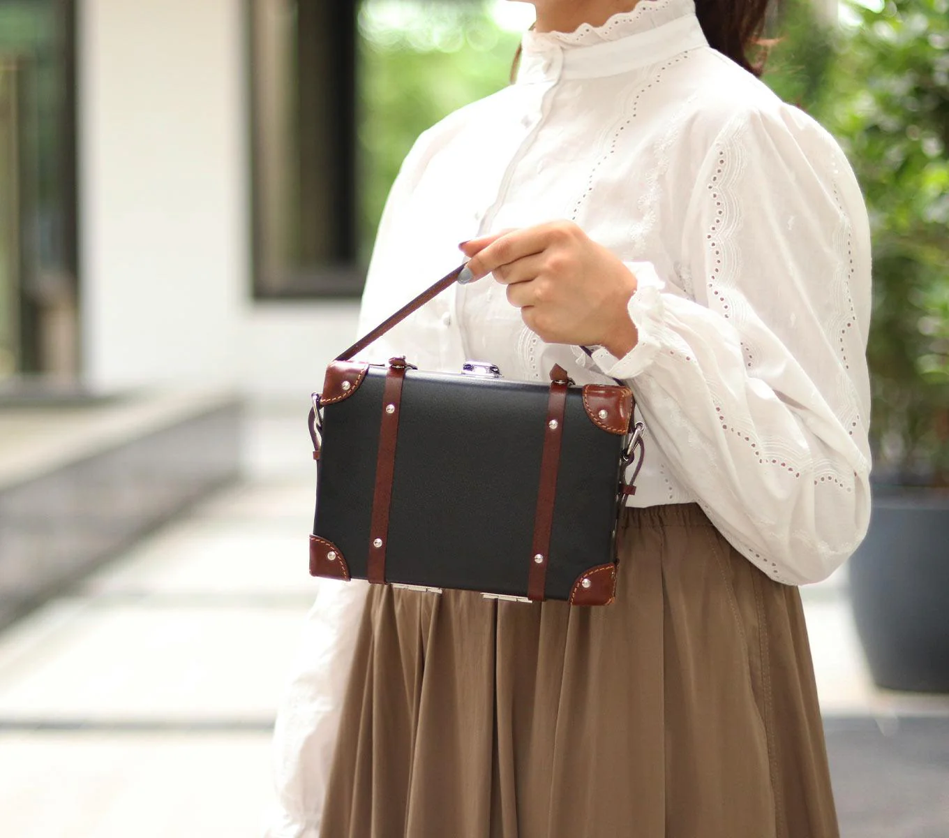 STEAMER SLING BAG - Image 23
