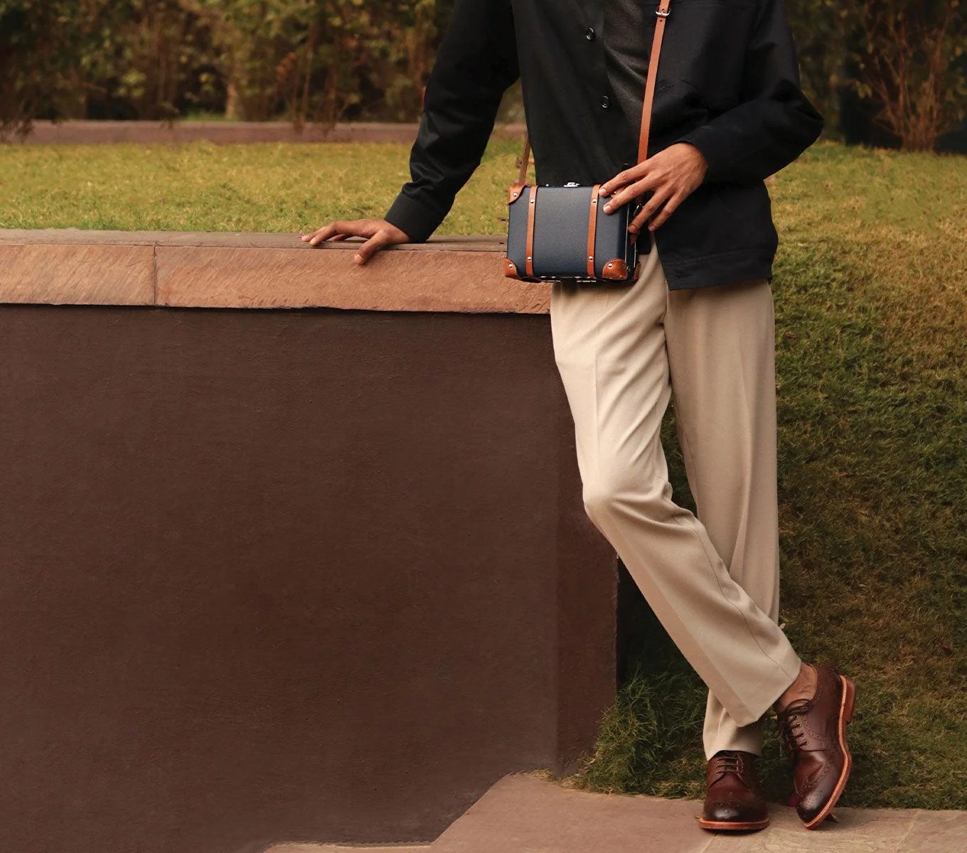STEAMER SLING BAG - Image 30