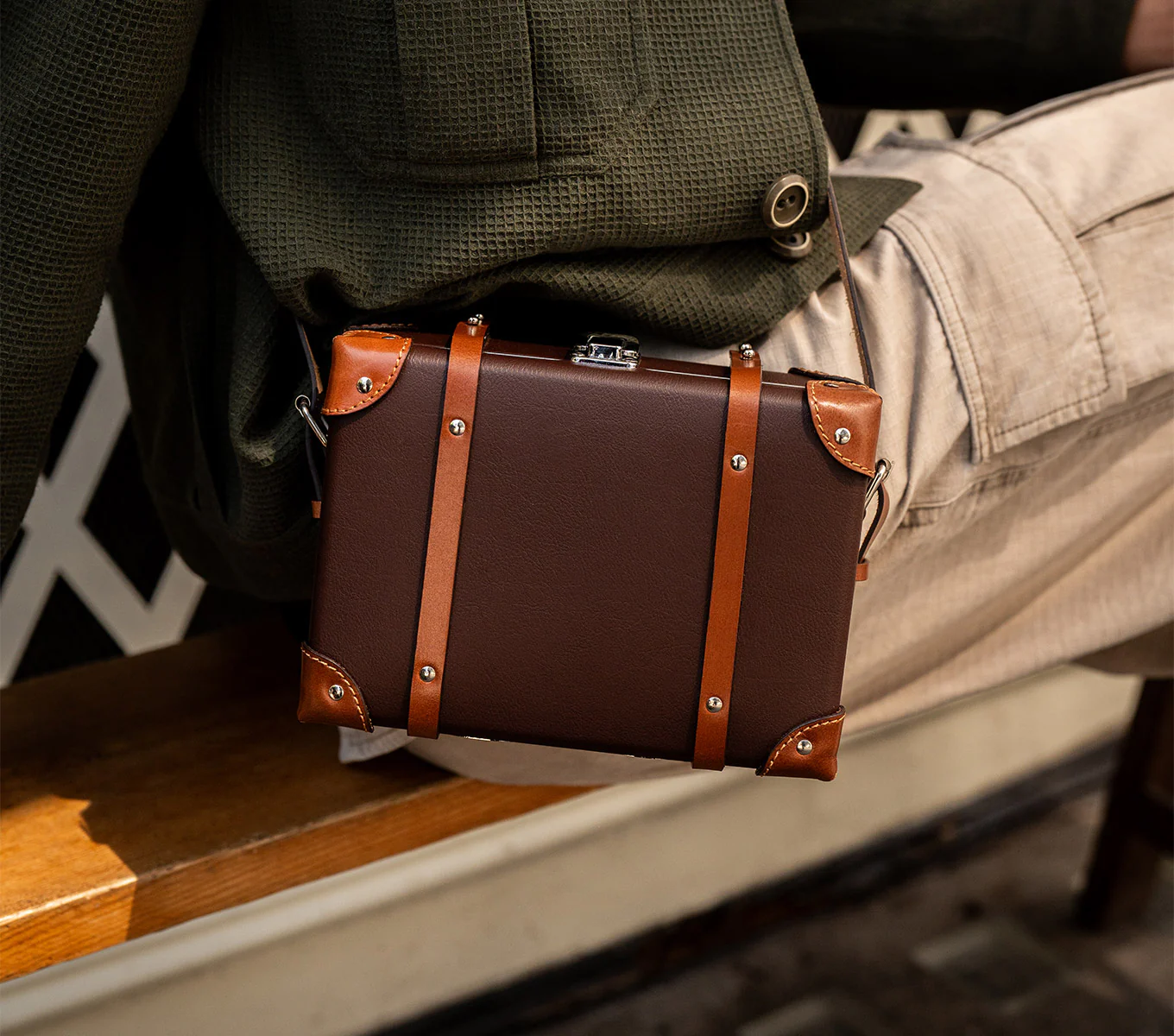STEAMER SLING BAG - Image 5