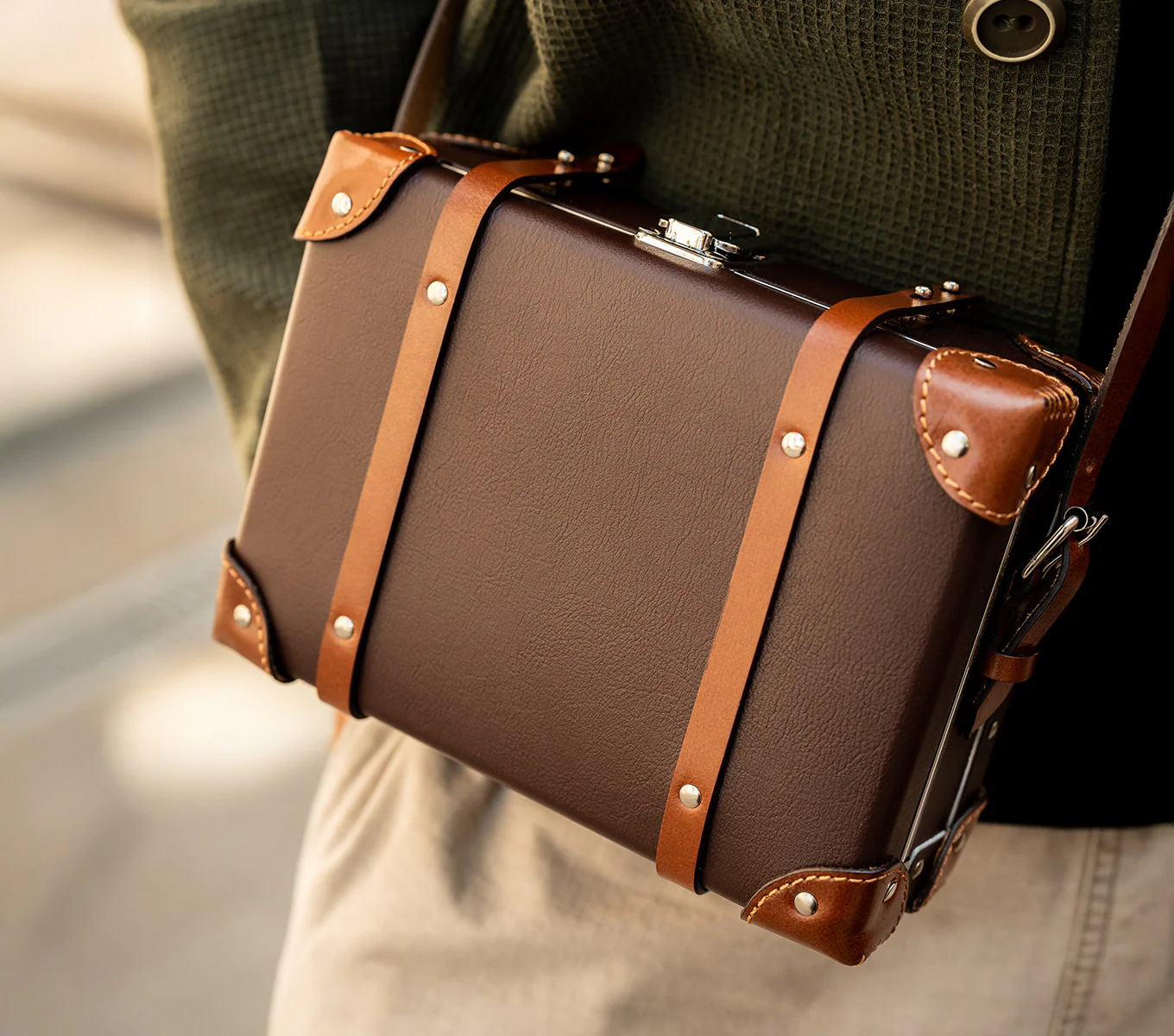 STEAMER SLING BAG - Image 6