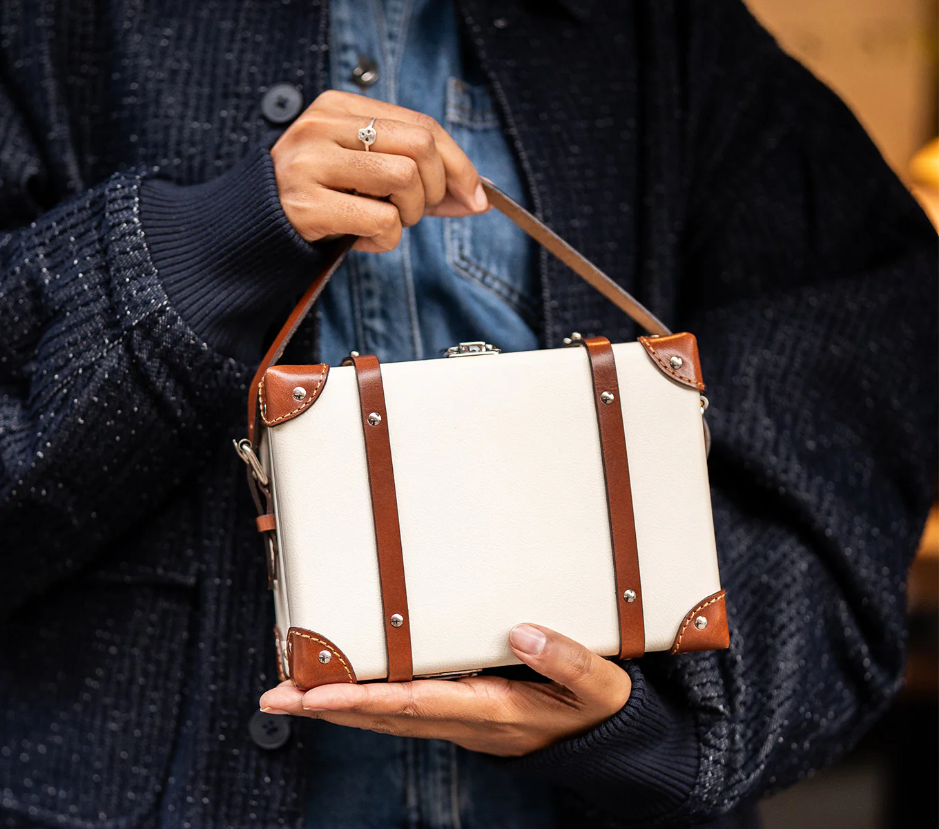 STEAMER SLING BAG - Image 68
