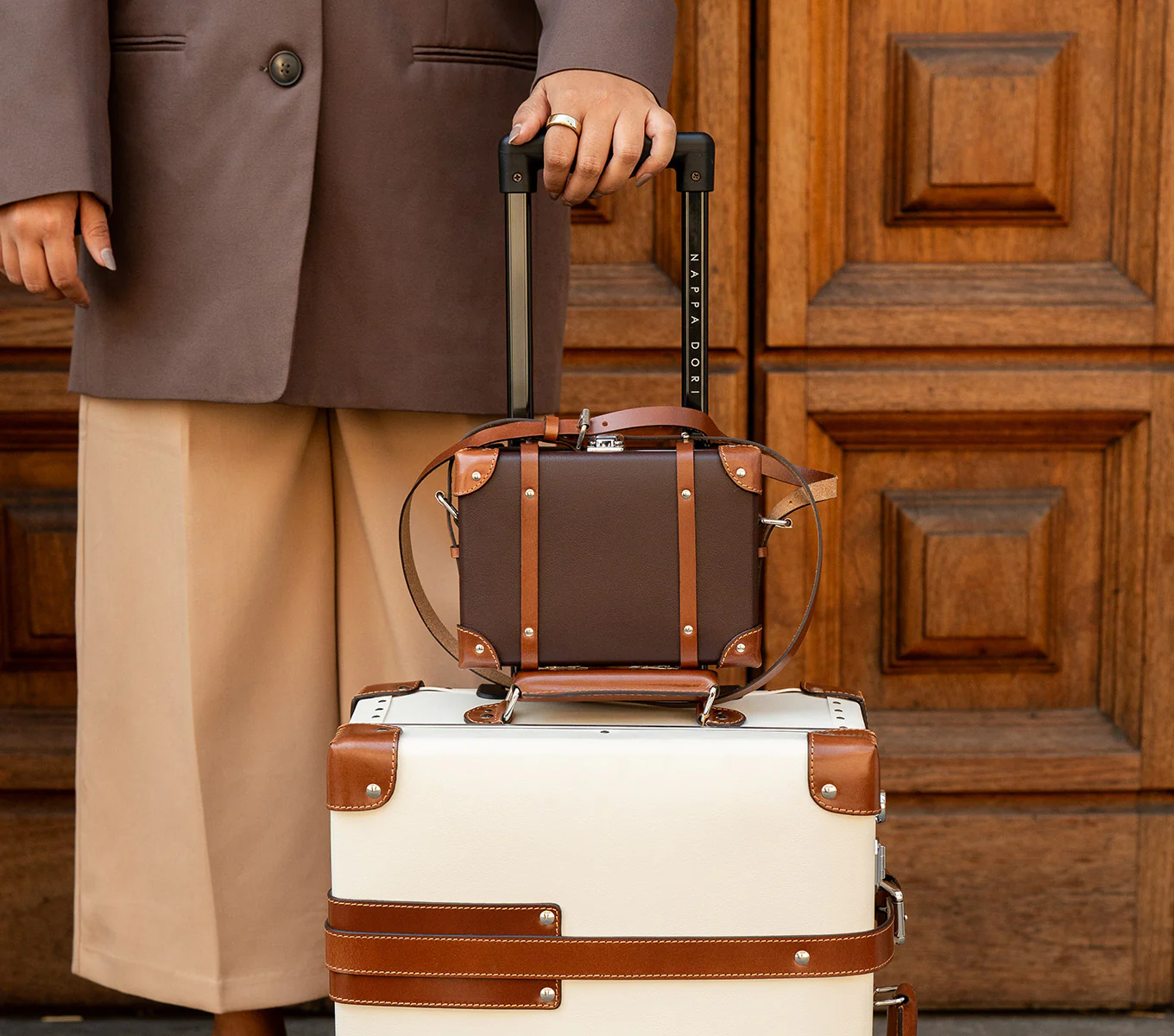 STEAMER SLING BAG - Image 7