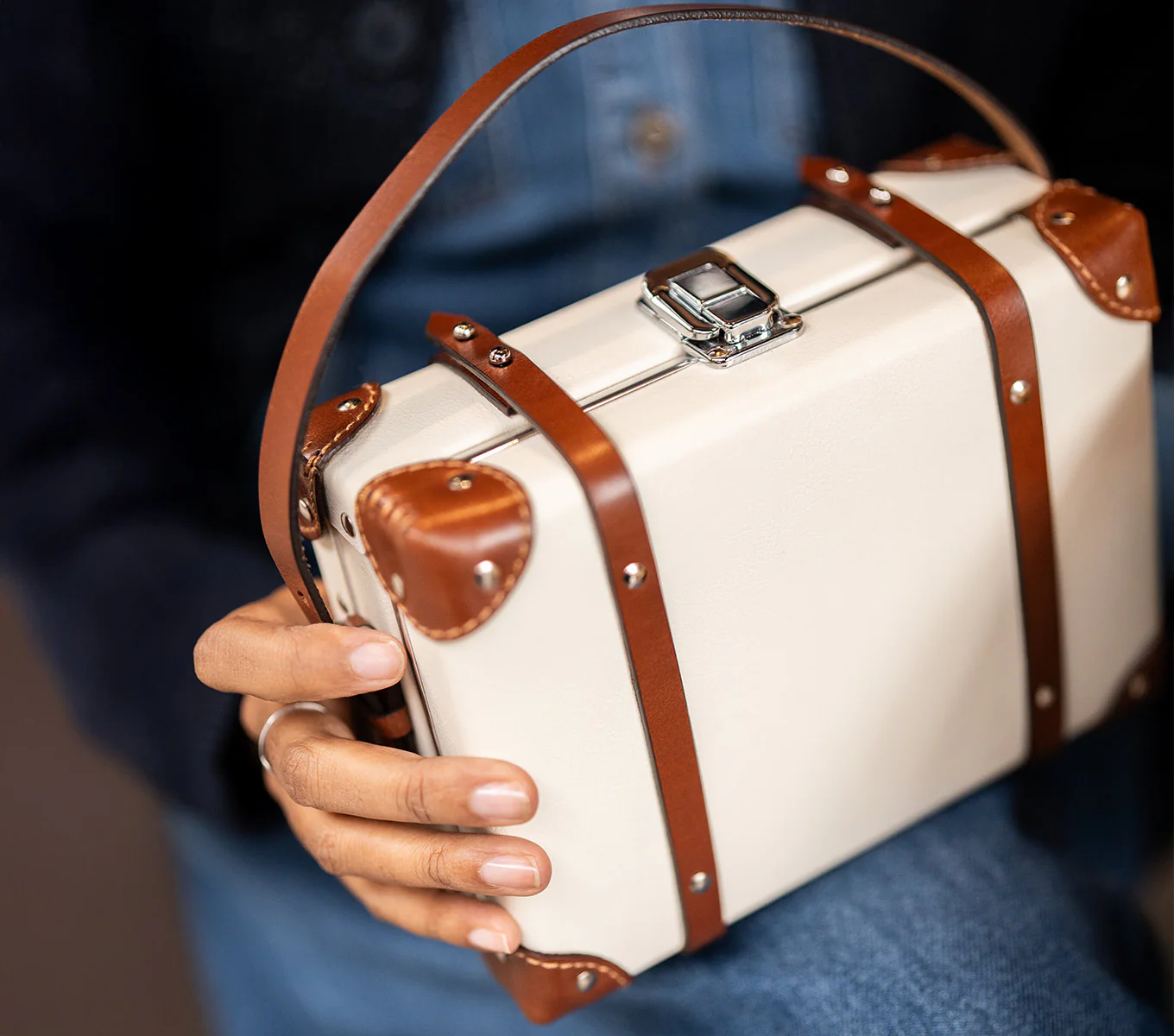 STEAMER SLING BAG - Image 70
