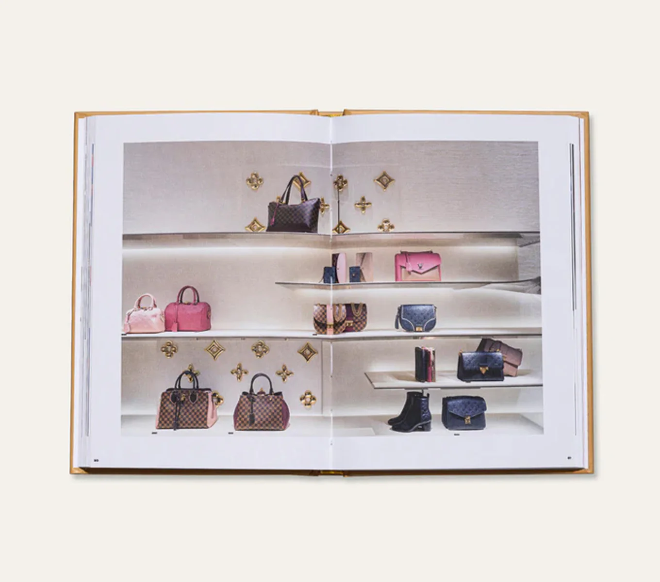 THE ESSENCE OF LOUIS VUITTON - Image 2