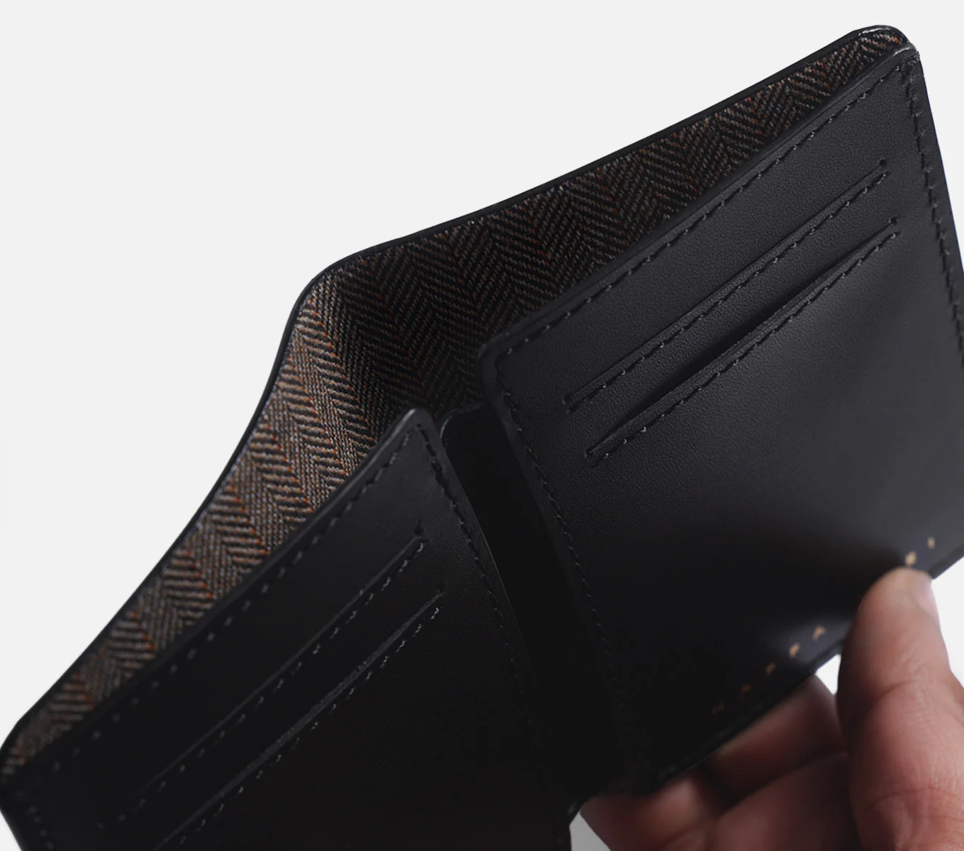 THE NOTARY WALLET - Image 6