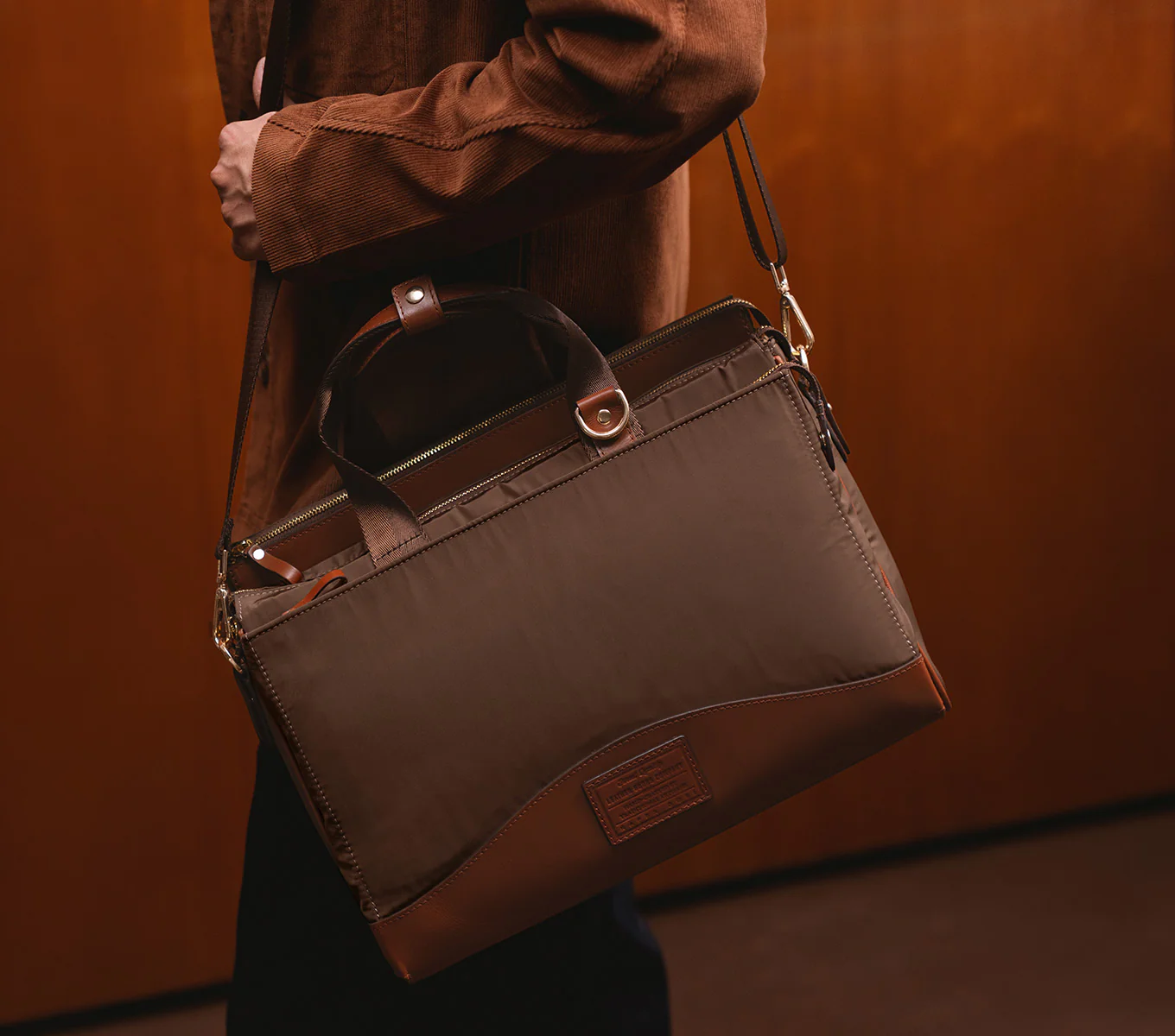 THE REGENT LAPTOP BAG - Image 14