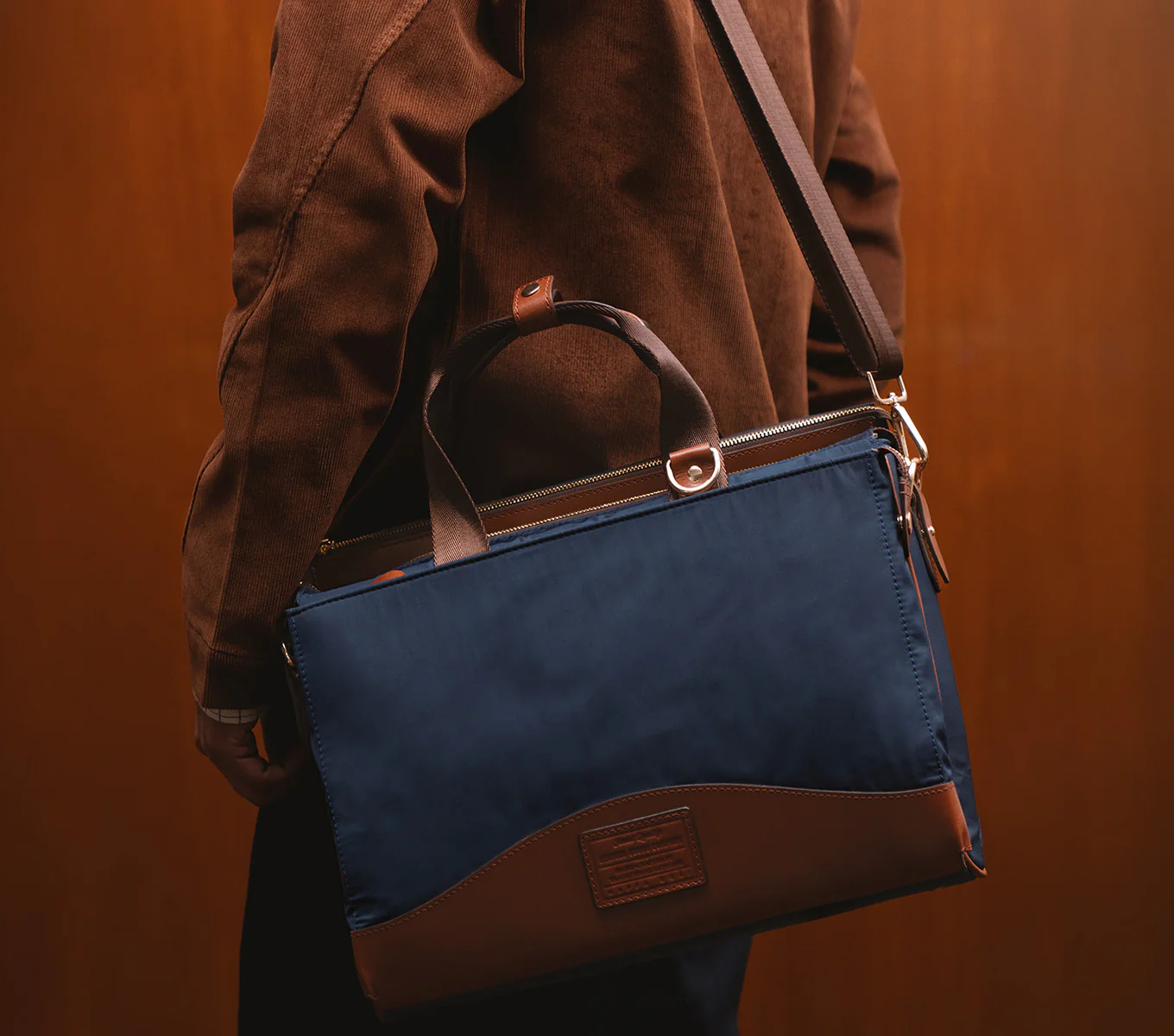 THE REGENT LAPTOP BAG - Image 19