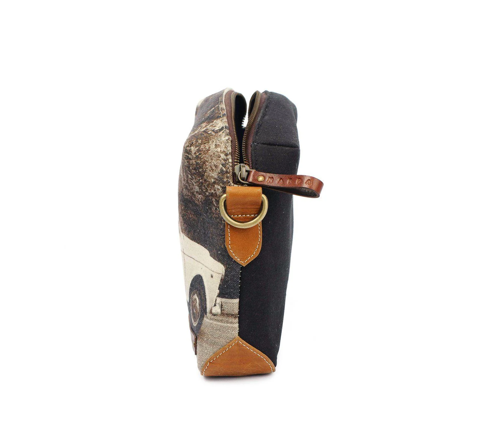 TOILETRY BAG - Image 10