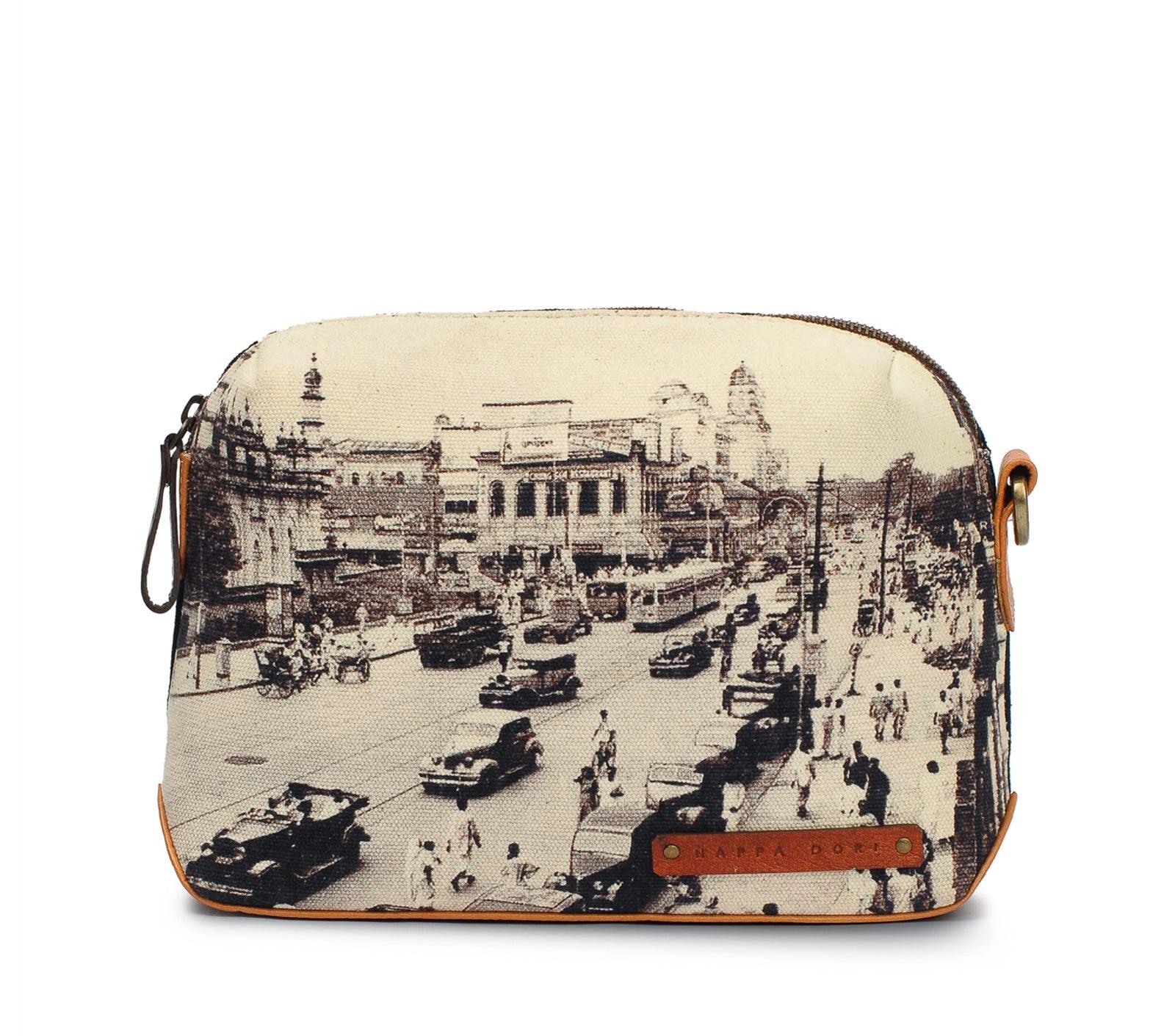 TOILETRY BAG - Image 15