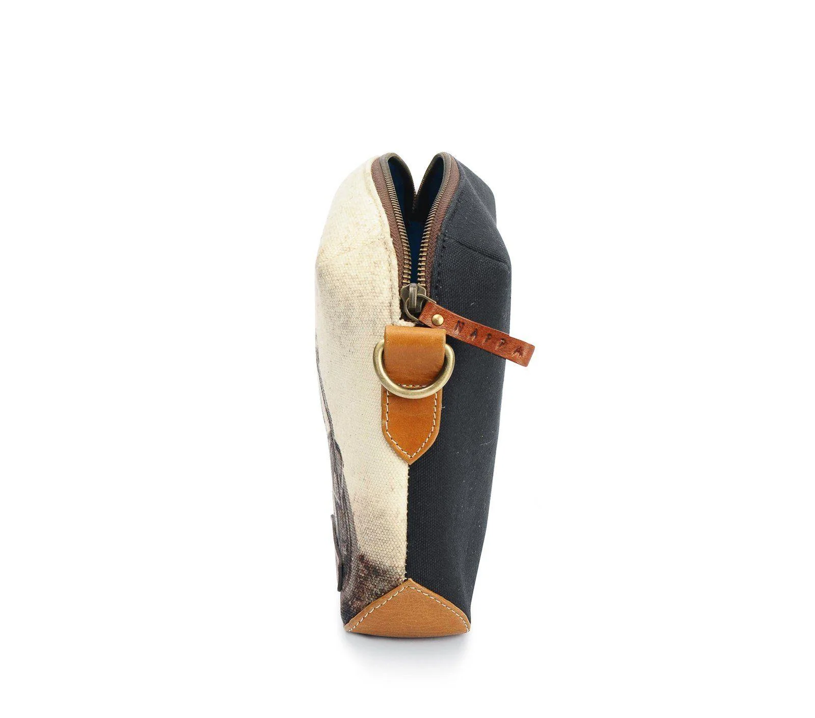 TOILETRY BAG - Image 16