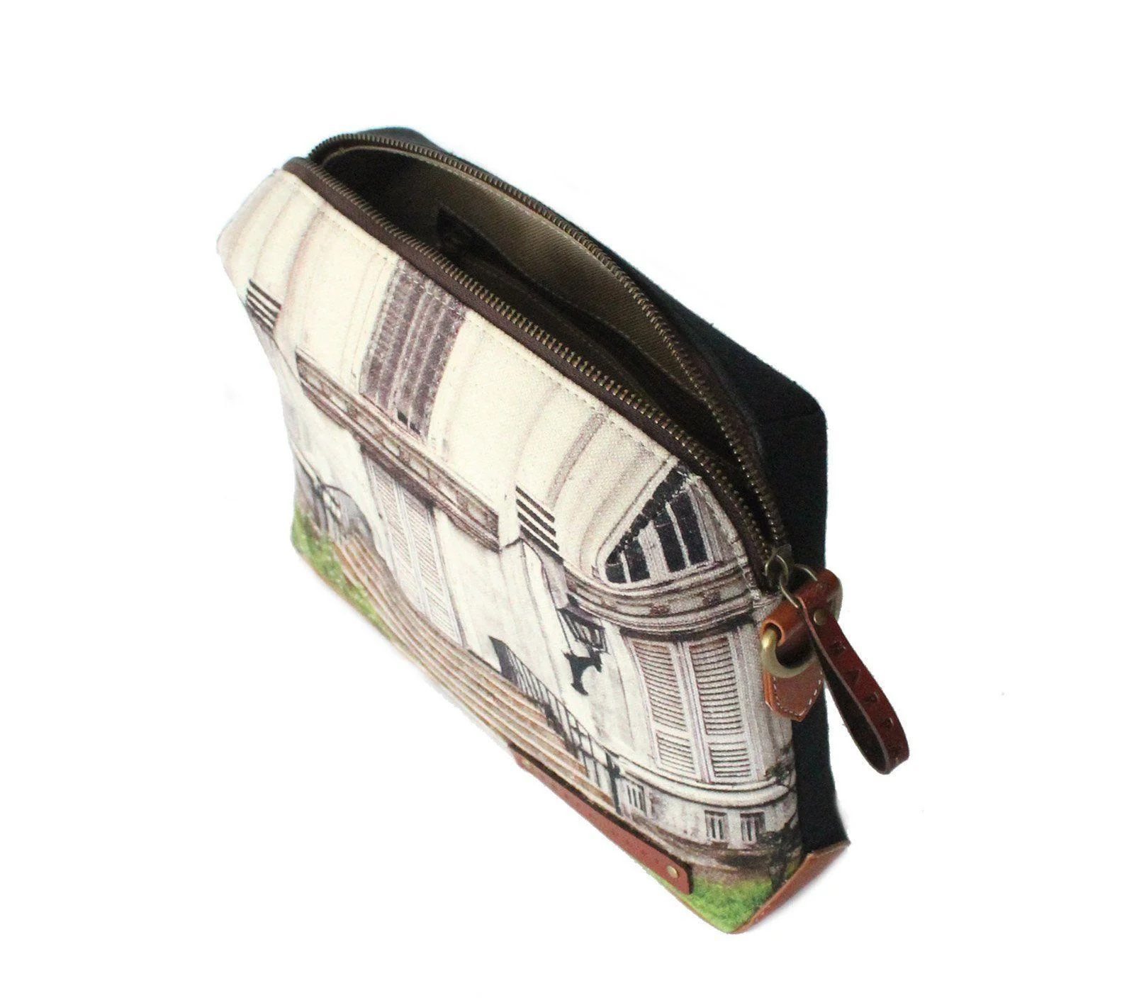 TOILETRY BAG - Image 20
