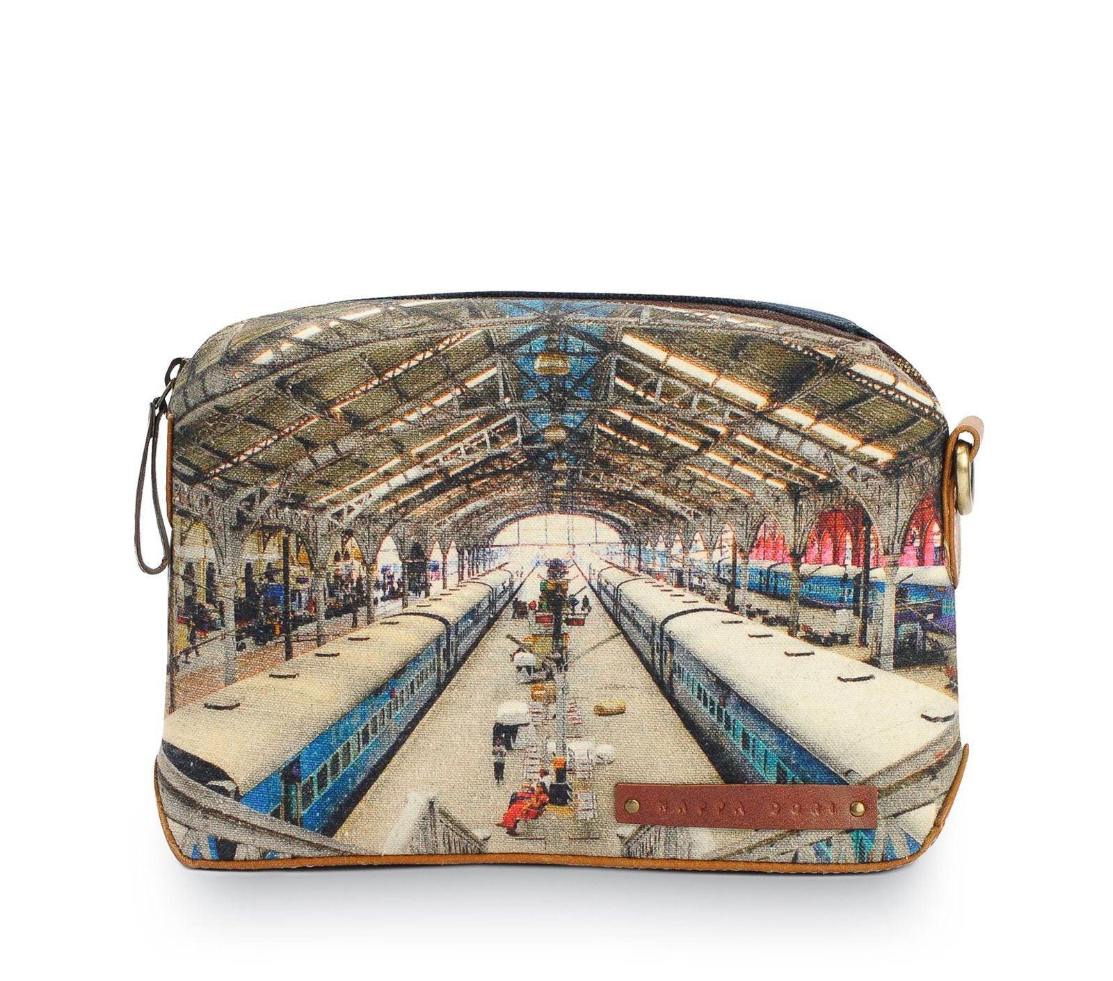 TOILETRY BAG - Image 31
