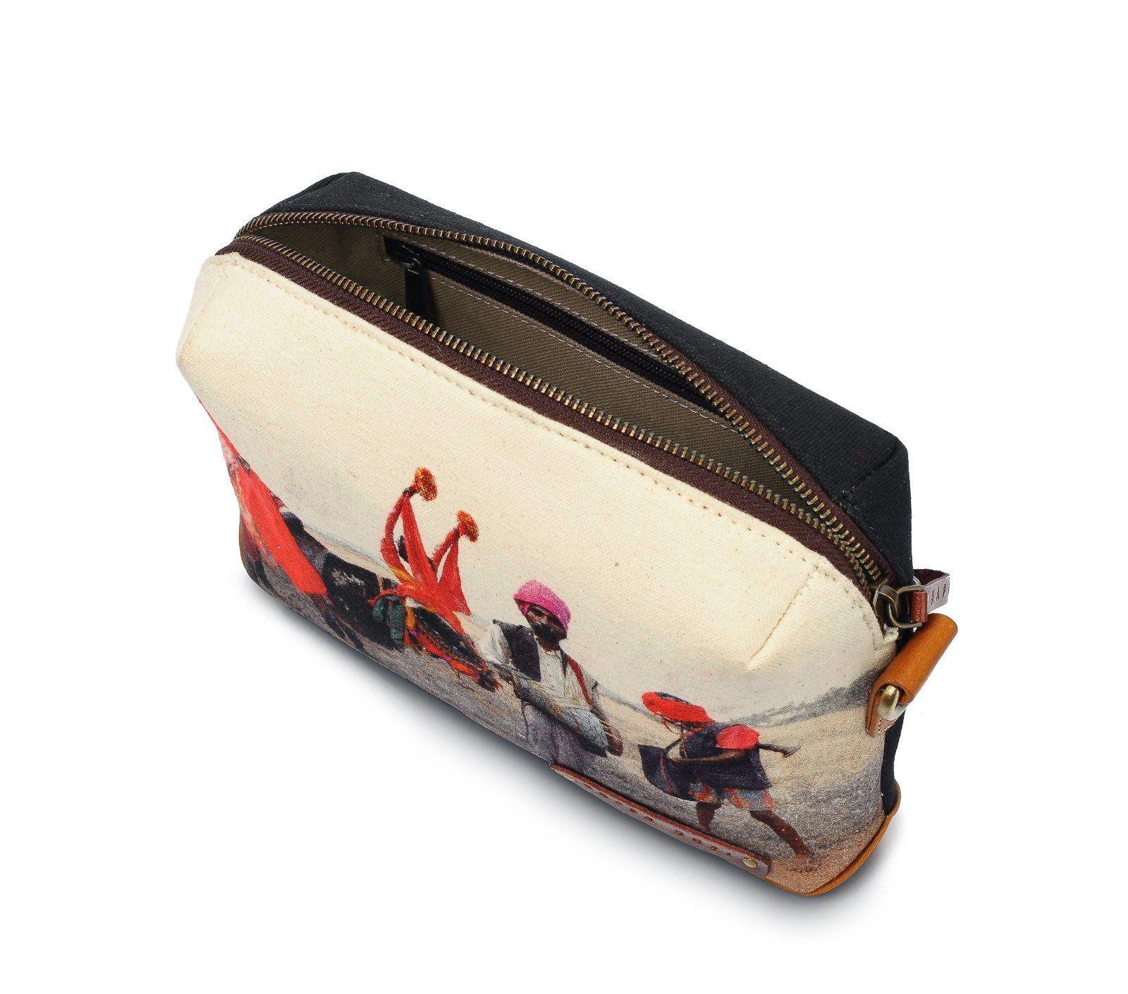 TOILETRY BAG - Image 7