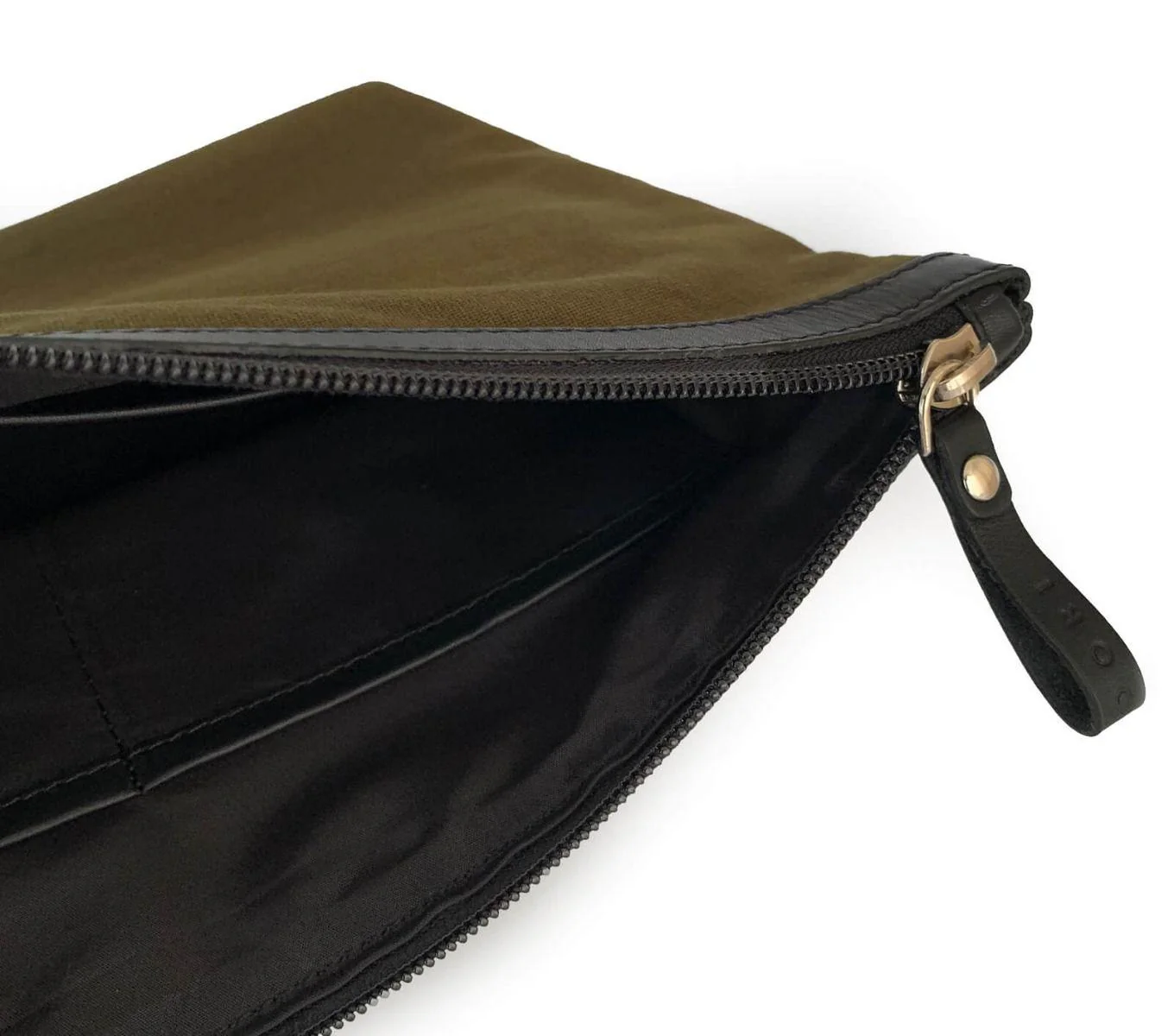 UTILITY POUCH - Image 10