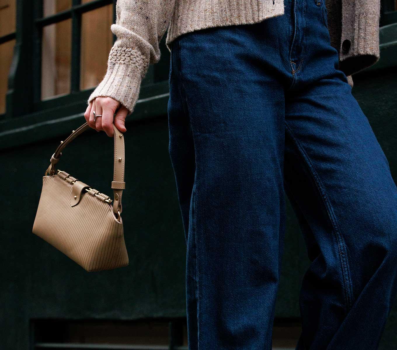 VALERIE SHOULDER BAG - Image 6