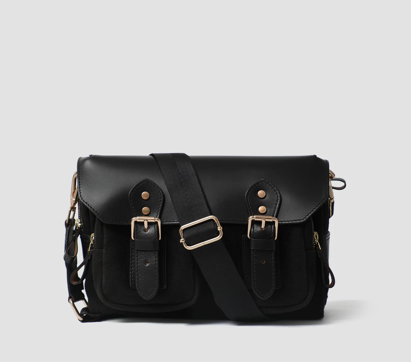 WESTBROOKE TRAVEL SLING - Image 10